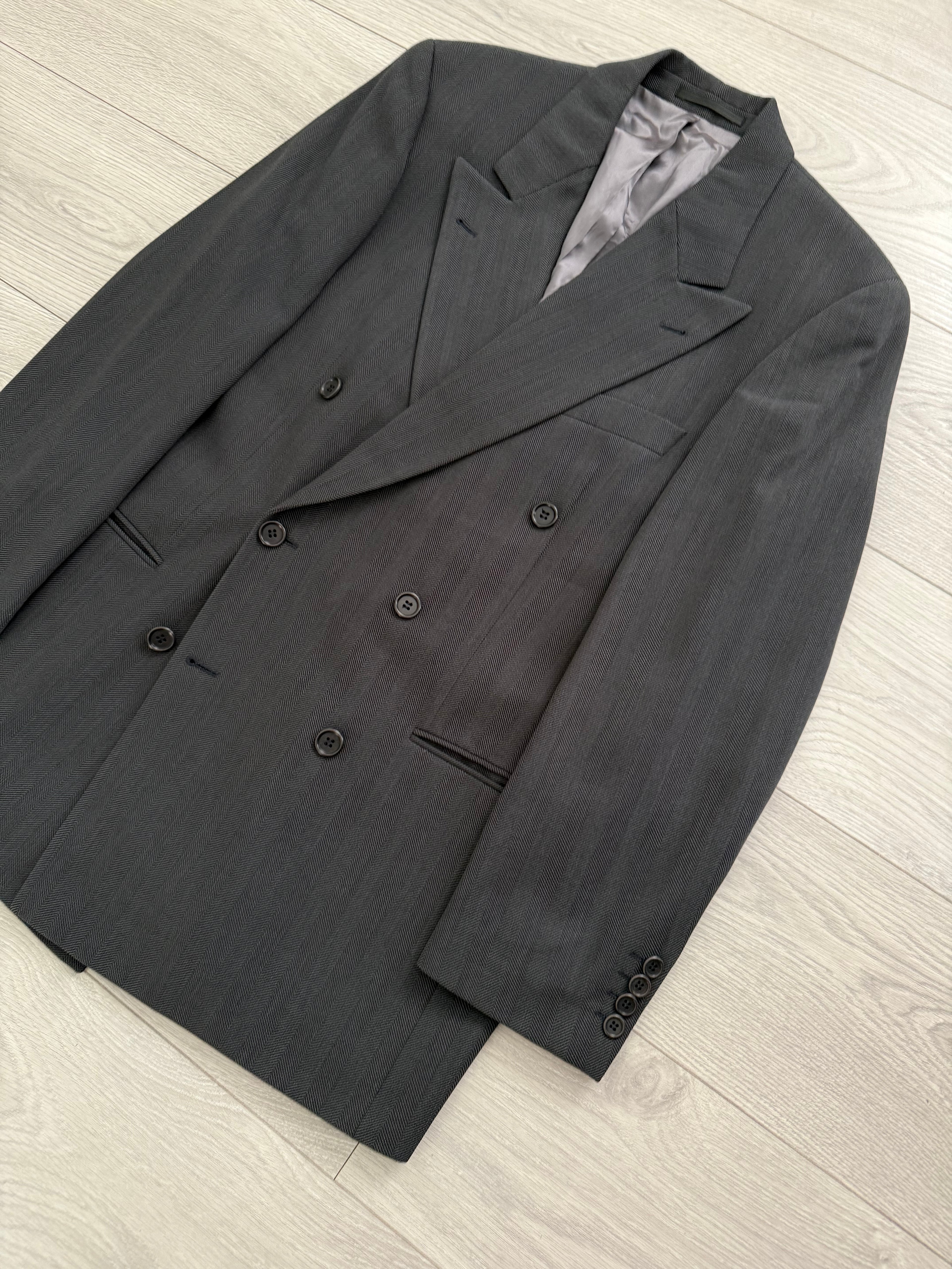 Hugo Boss 1980s 'Omega' Peaked Lapel Double Breasted Pleated Wool Herringbone Suit Grey - Size M Jacket / 32" Waist