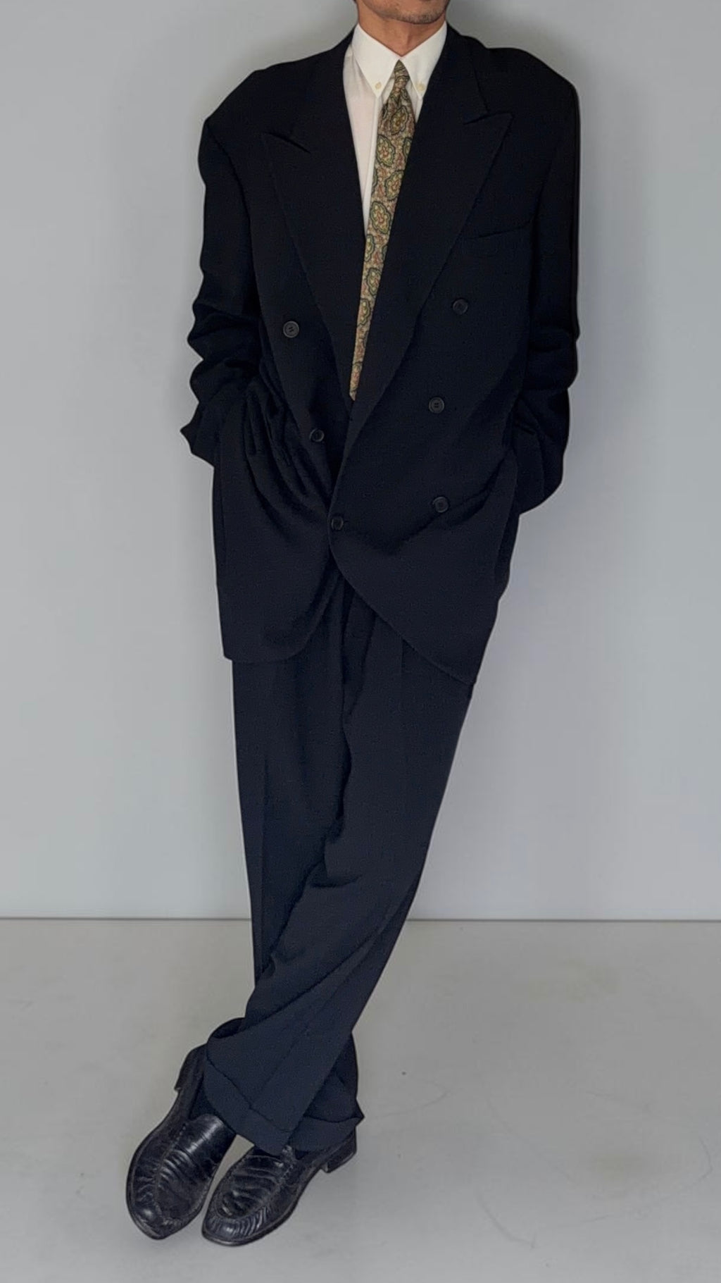 Giorgio Armani Black Label 1990s Peaked Lapel Double Breasted Pleated Wool Suit - Size XXXL Jacket / 40" Waist