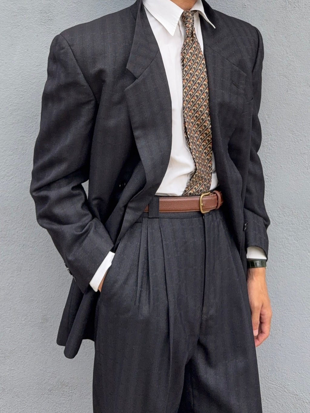Versace 1980s Notch Lapel Double Breasted Triple Pleat Textured Black Wool Suit - Size M Jacket / 32" Waist