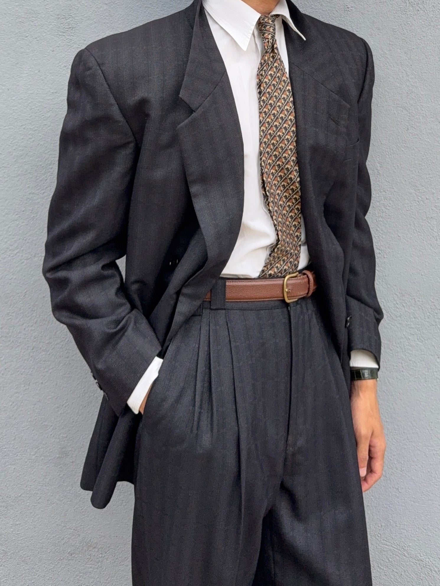 Versace 1980s Notch Lapel Double Breasted Triple Pleat Textured Black Wool Suit - Size M Jacket / 32" Waist