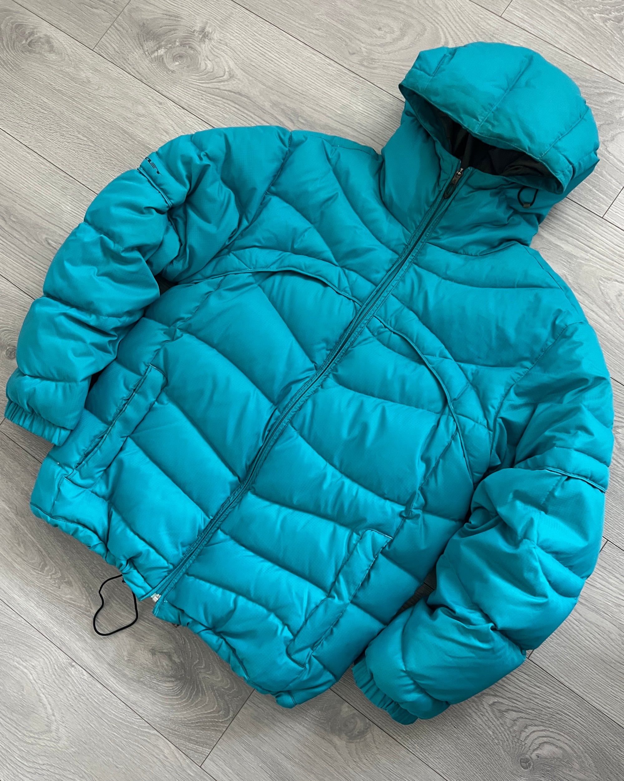 Oakley FW2006 Curve Panelled Tech Down Filled Puffer Jacket - Size M