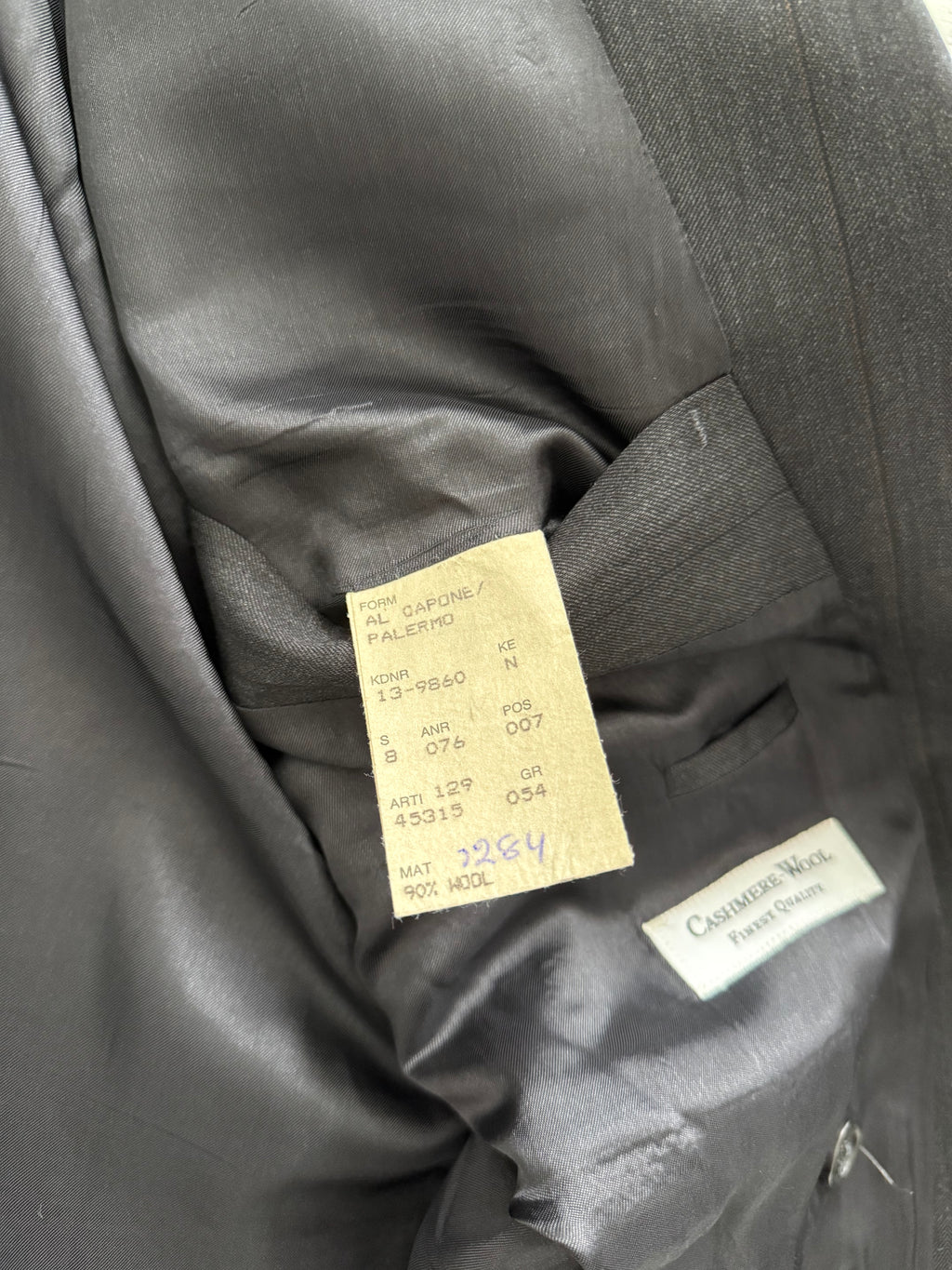 Hugo Boss 1980s 'Al Capone' Double Breasted Pleated Wool Cashmere Suit - Size XXL Jacket / 36" Waist