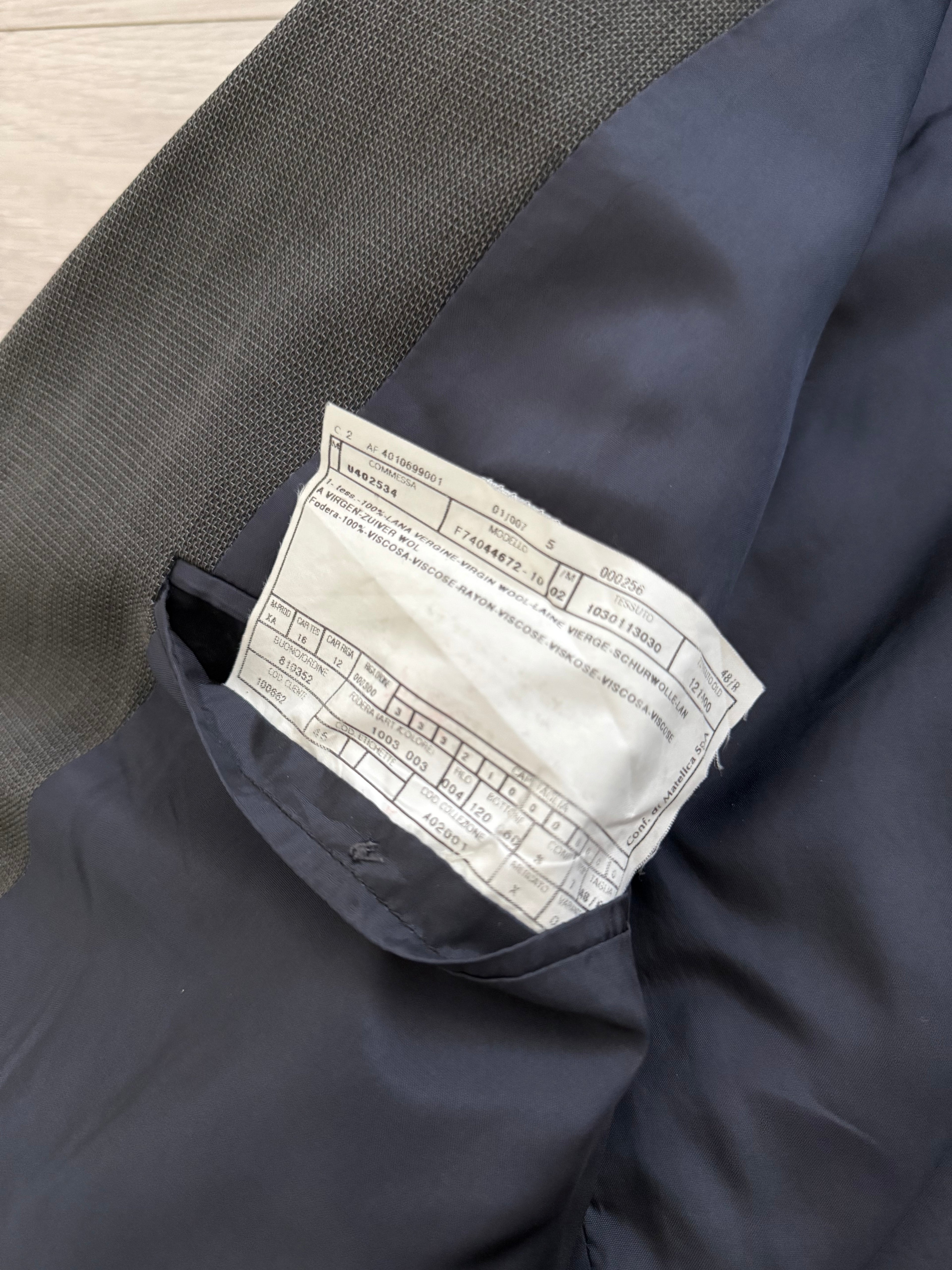 Armani 1990s 3B Textured Wool Pleated Taupe Grey Suit - Size M Jacket / 32" Waist