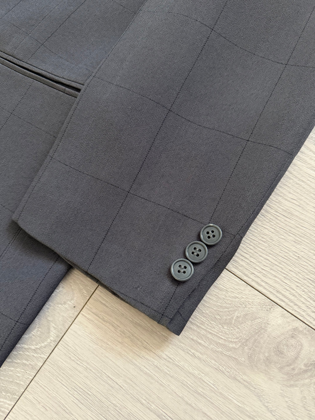 Giorgio Armani Mainline 1980s 2B Double Pleat Draped Grey Suit - Size S Jacket / 29" Waist
