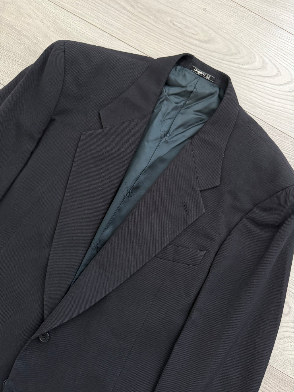 Ungaro Armani 1980s 2B Wool Draped Jacket - Size XL