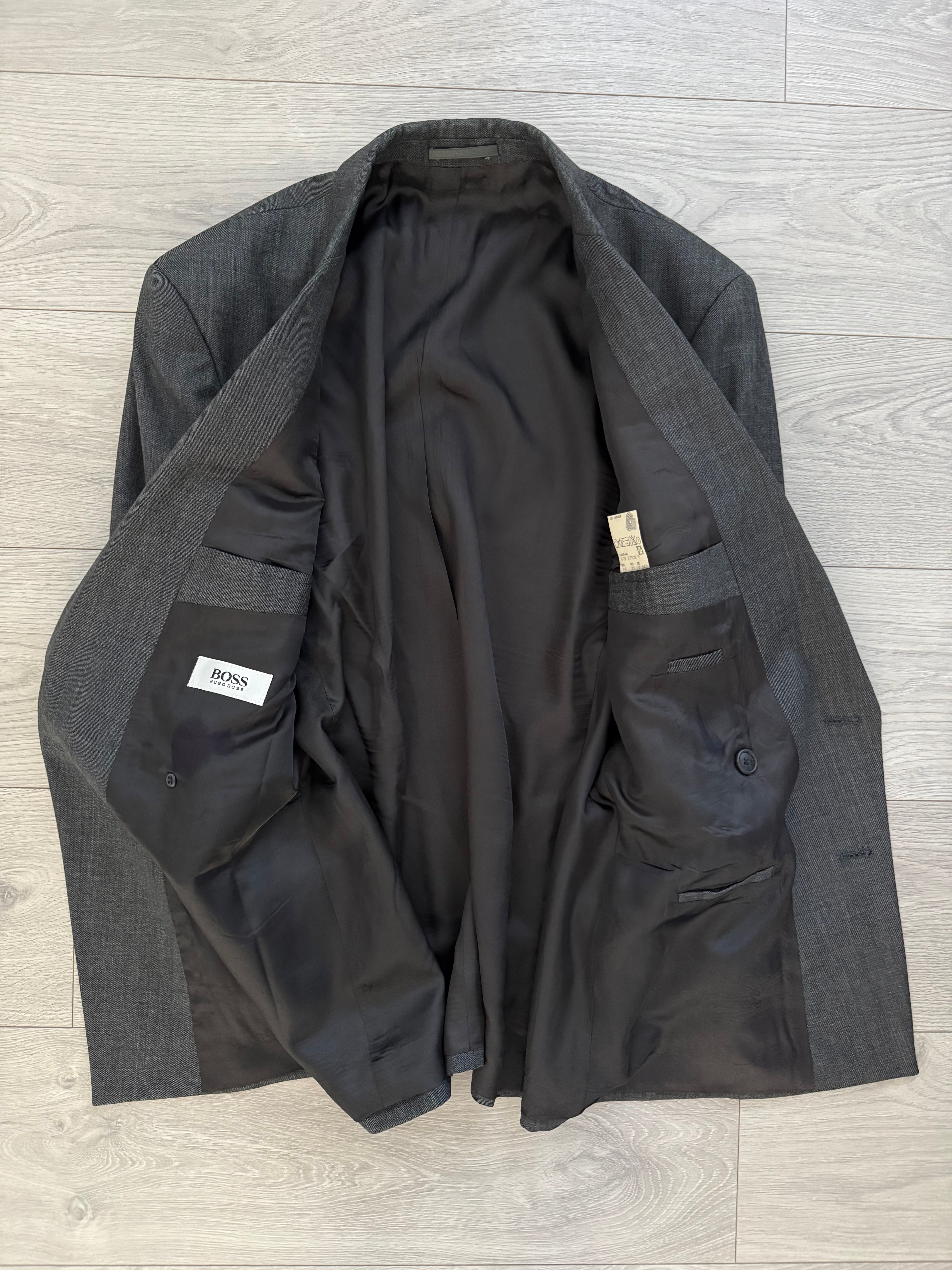 Hugo Boss 1980s 'Bassini Chicago' Peaked Lapel Double Breasted Pleated Wool Cashmere Suit - Size S Jacket / 30" Waist