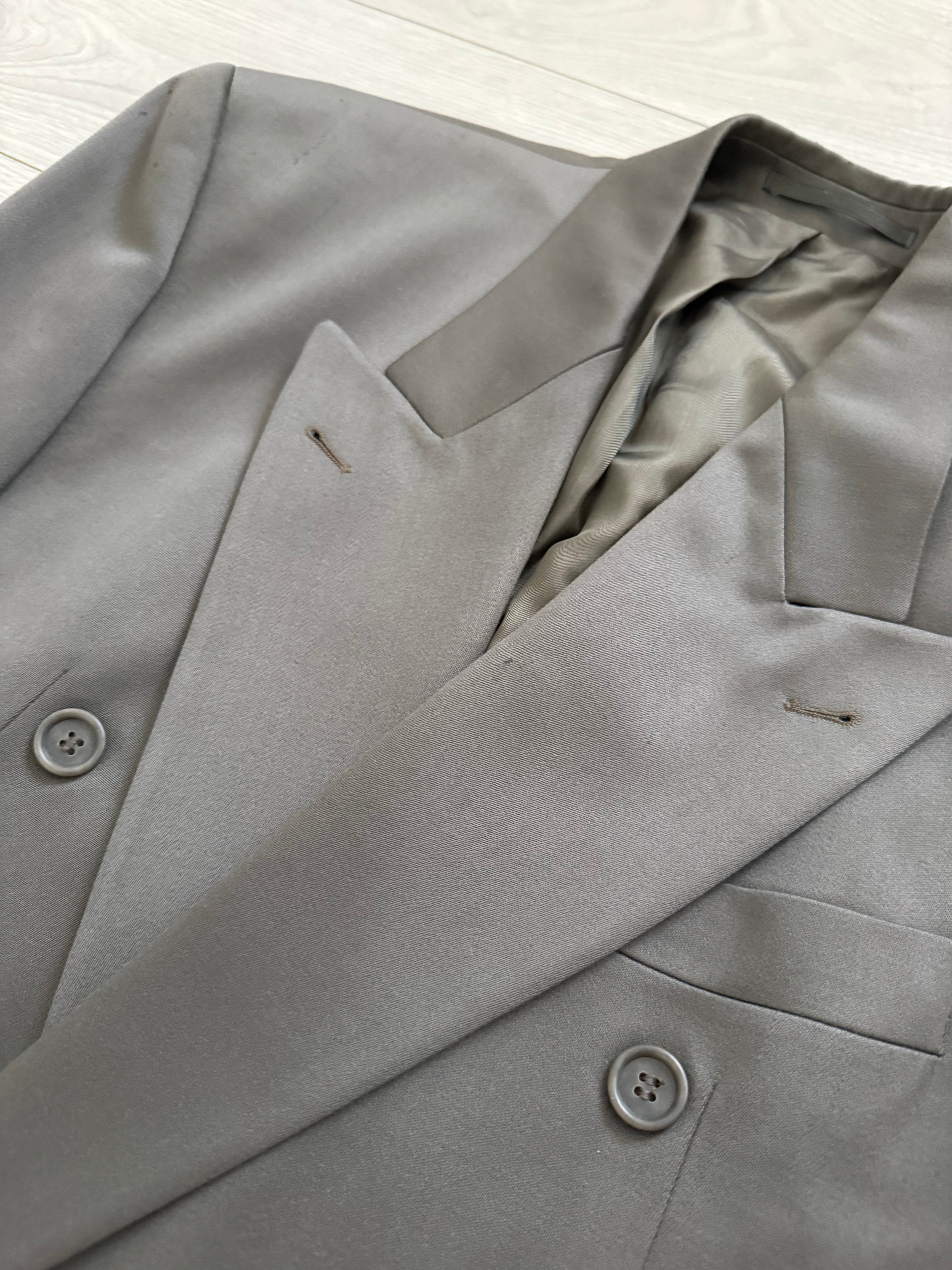 Hugo Boss 1980s 'Mitford' Peak Lapel Double Breasted Pleated Taupe Green Suit - Size L Jacket / 30" Waist