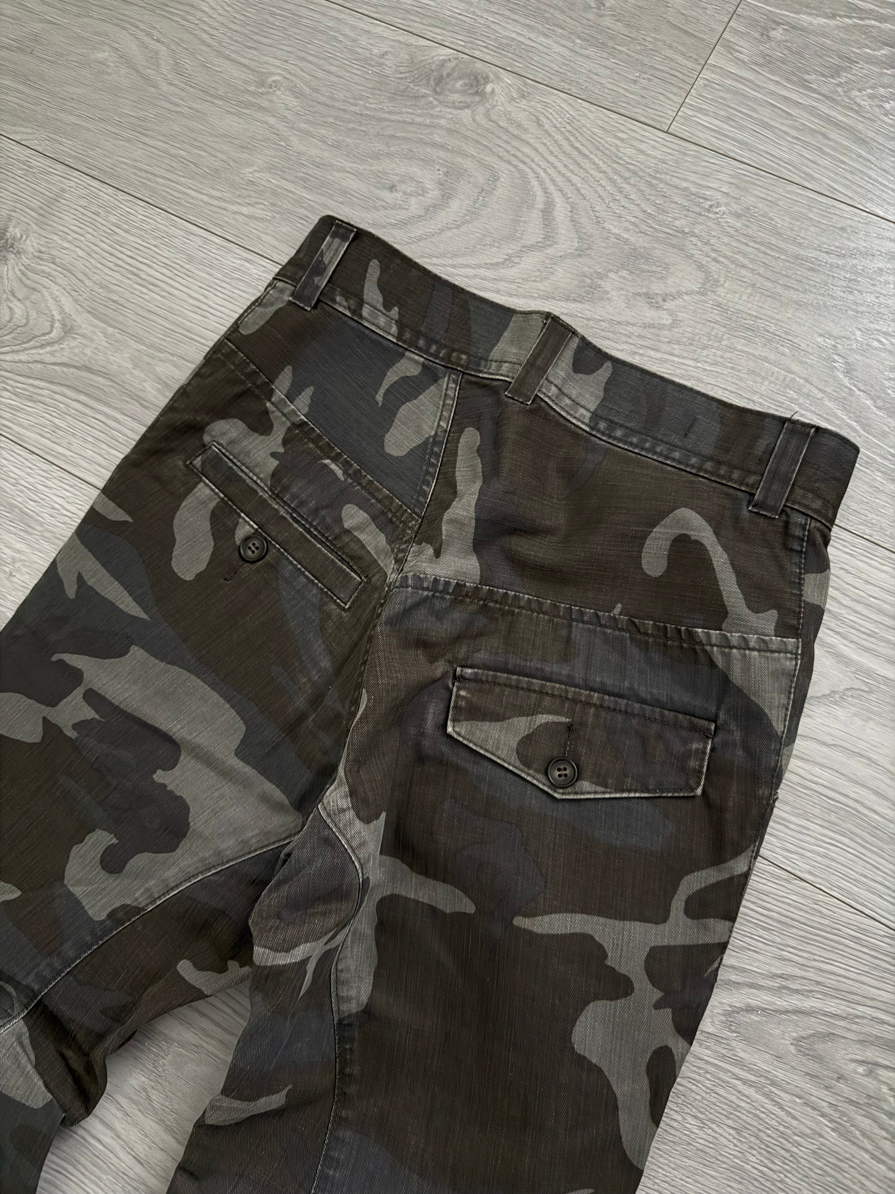 Final Home 2003 Asymmetrical Fly Camo Pants - Size 30