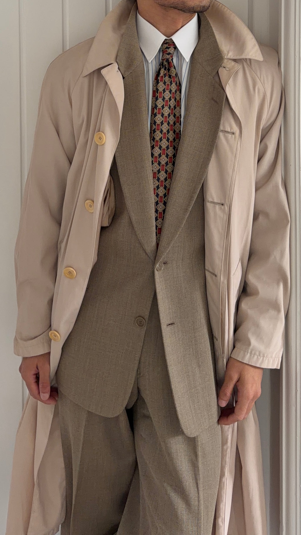 Giorgio Armani 1980s Taupe Beige Acetate Blend Mac Coat - Size L