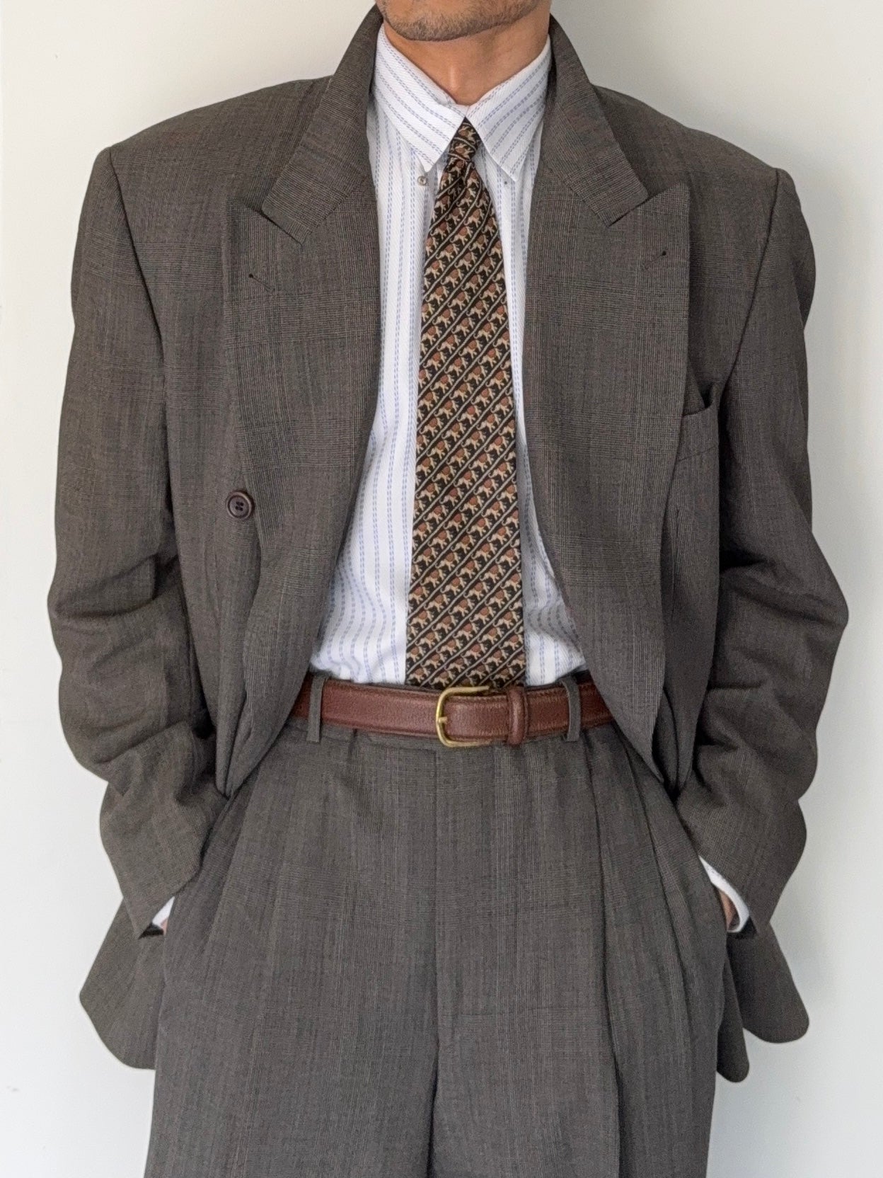 Hugo Boss 1980s 'Zeus' Peaked Lapel Double Breasted Pleated Wool Check Suit Greige - Size XL Jacket / 34" Waist