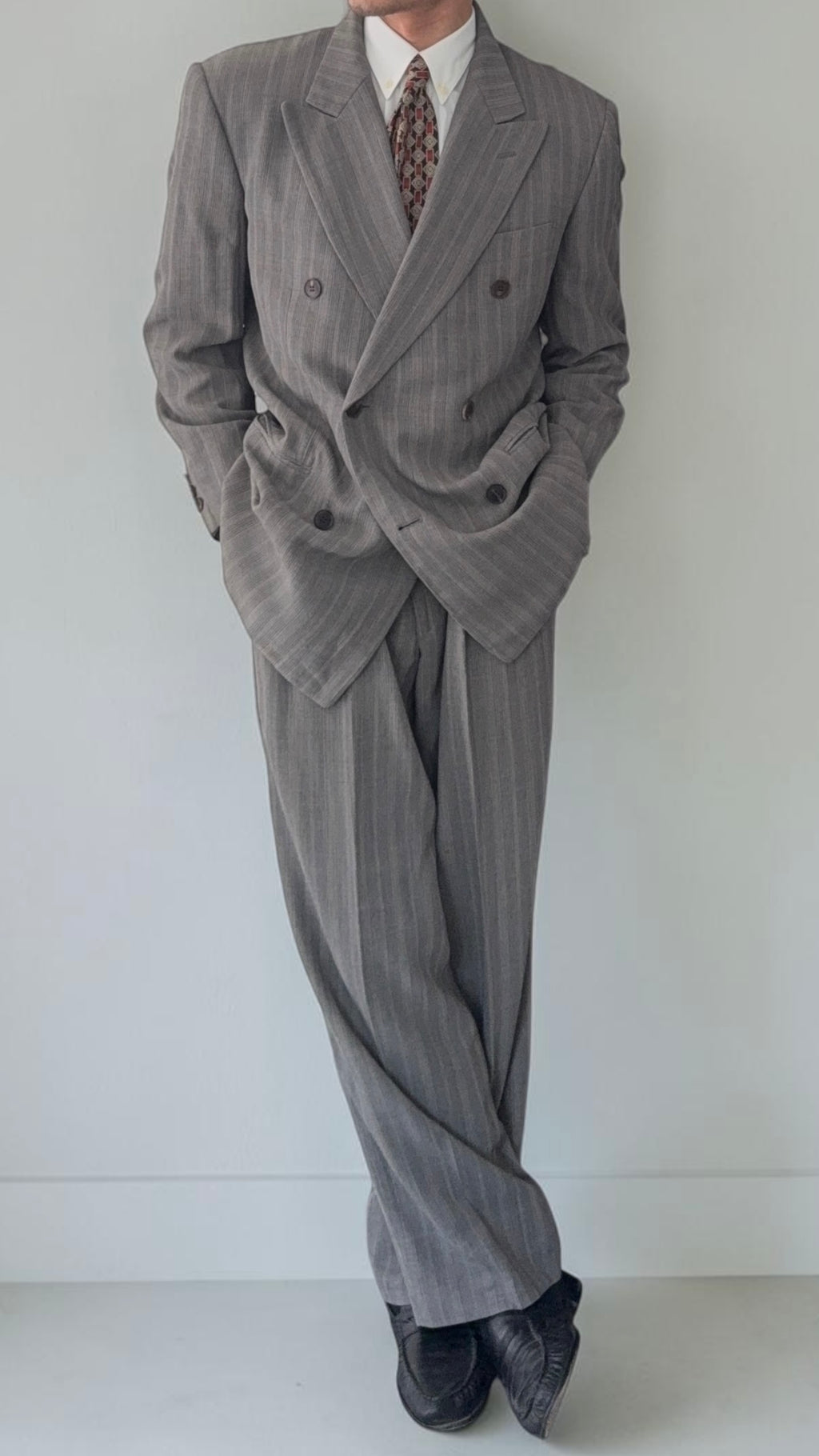Basile 1980s Peaked Lapel Double Breasted Pleated Textured Wool Suit - Size M Jacket / 31" Waist
