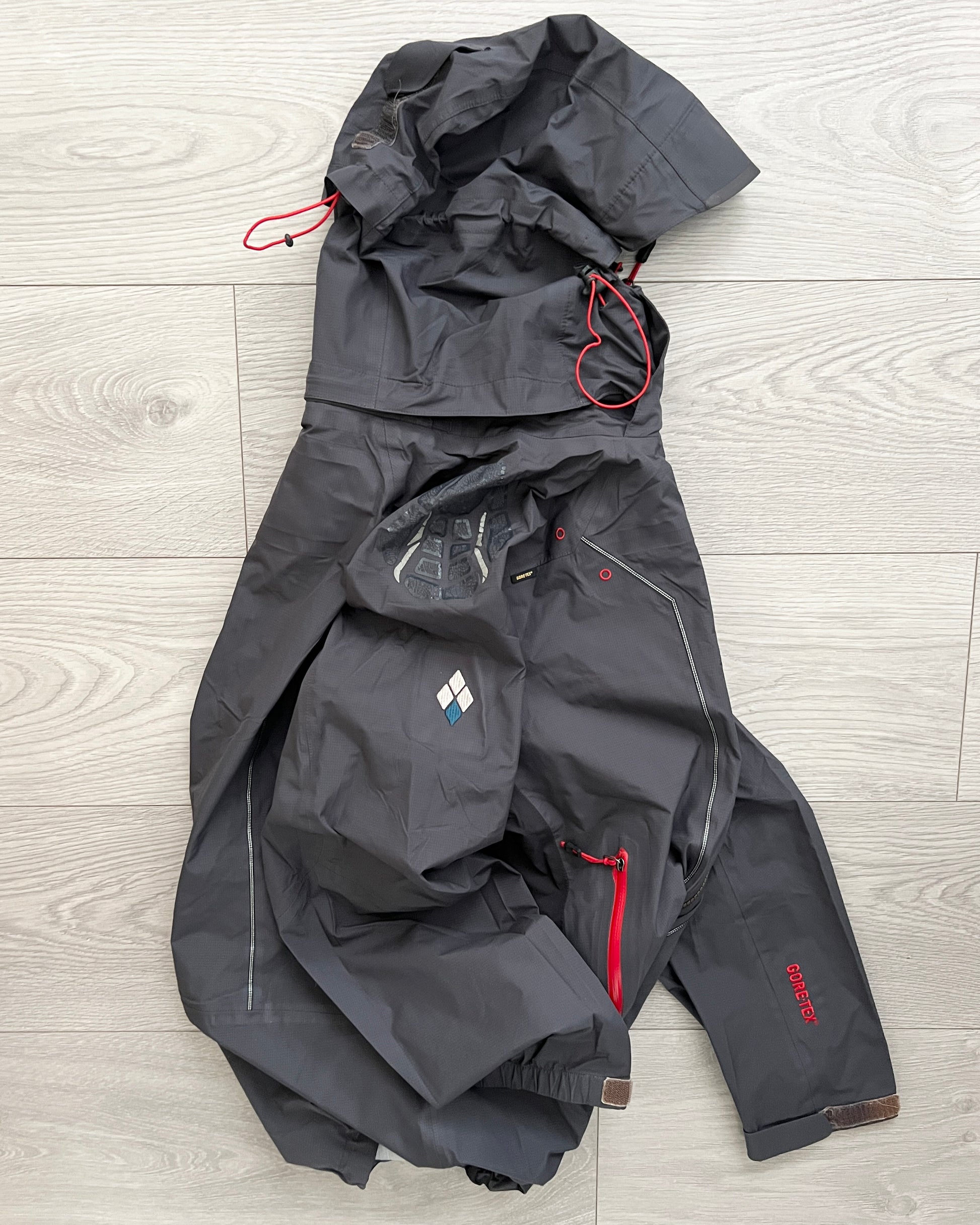 Montbell 00s Technical Gore-Tex Waterproof Jacket - Size S – NDWC0 