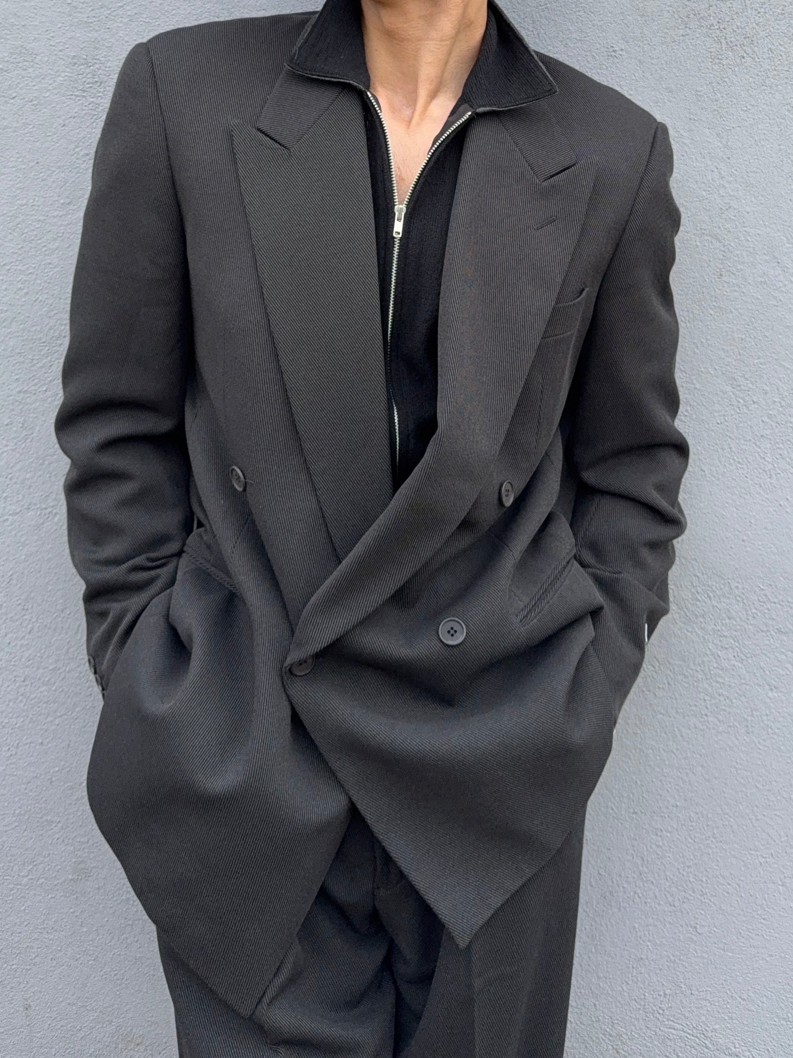 Giorgio Armani 1980s Double Breasted Pleated Wool Suit Black New - Size L Jacket / 32" Waist