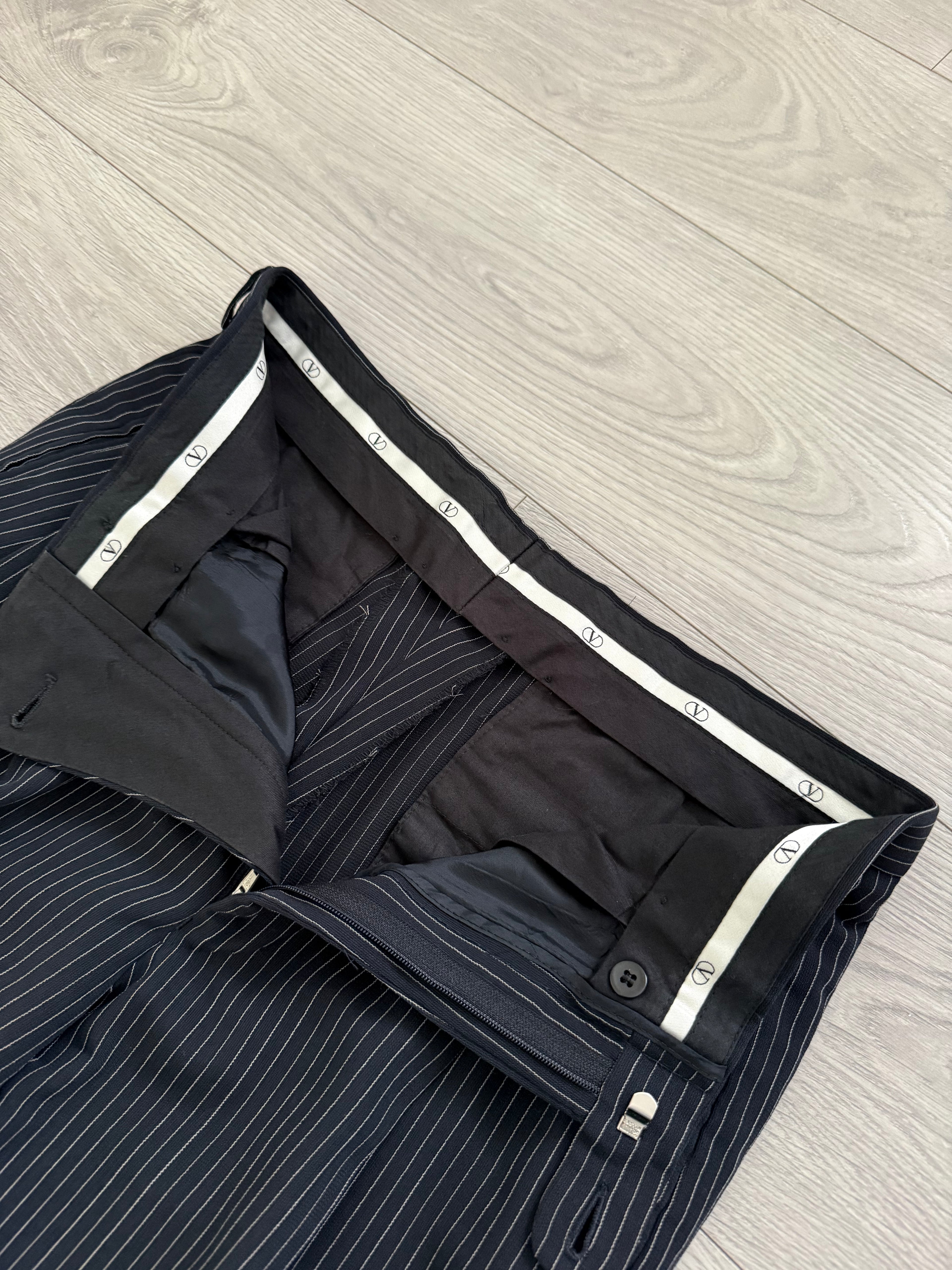 Valentino 1980s 6B Double Breasted Wool Pinestripe Power Suit - Size M Jacket / 32" Waist