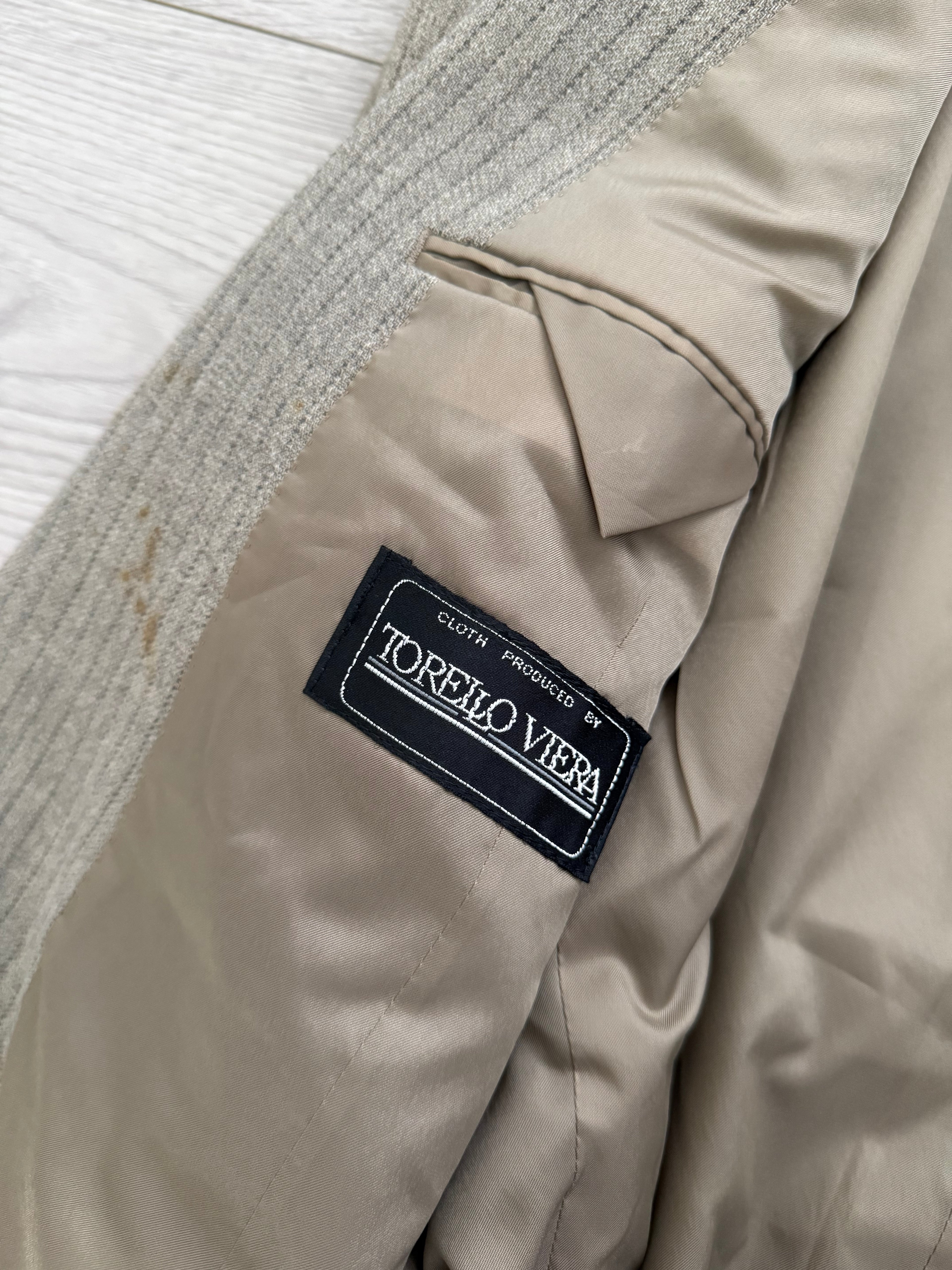 Basile 1980s Torello Viera Fabric Peaked Lapel Double Breasted Pleated Wool Suit - Size M Jacket / 31" Waist