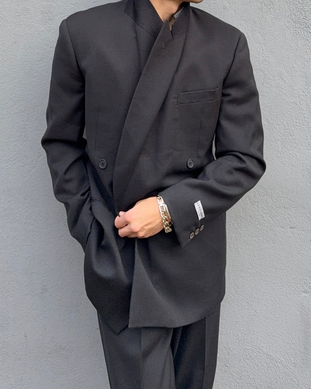 Giorgio Armani 1980s Double Breasted Pleated Wool Suit Black New - Size L Jacket / 32" Waist