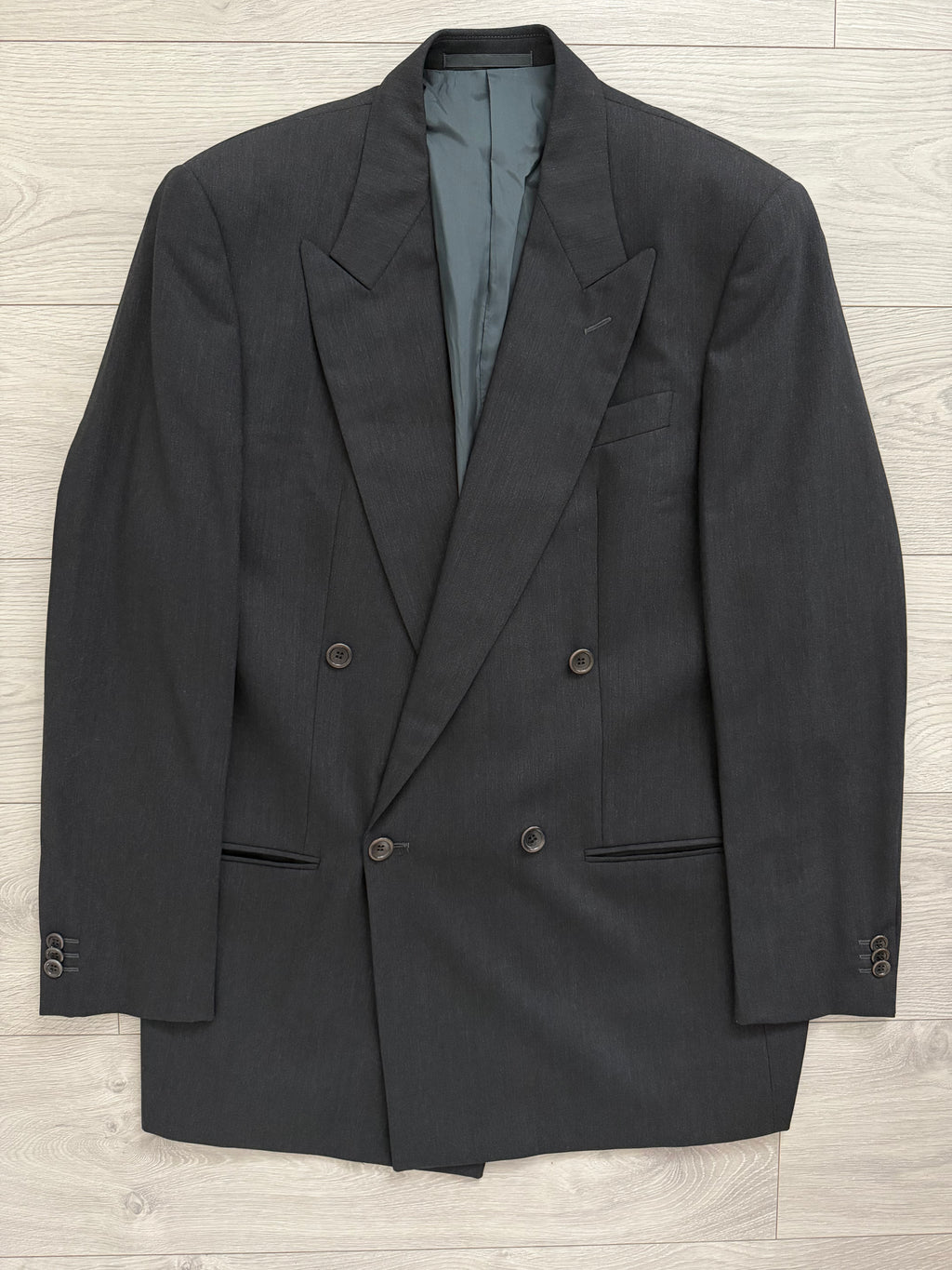 Armani 1990s Peaked Lapel Double Breasted Pleated Wool Suit Charcoal Grey - Size L Jacket / 33" Waist