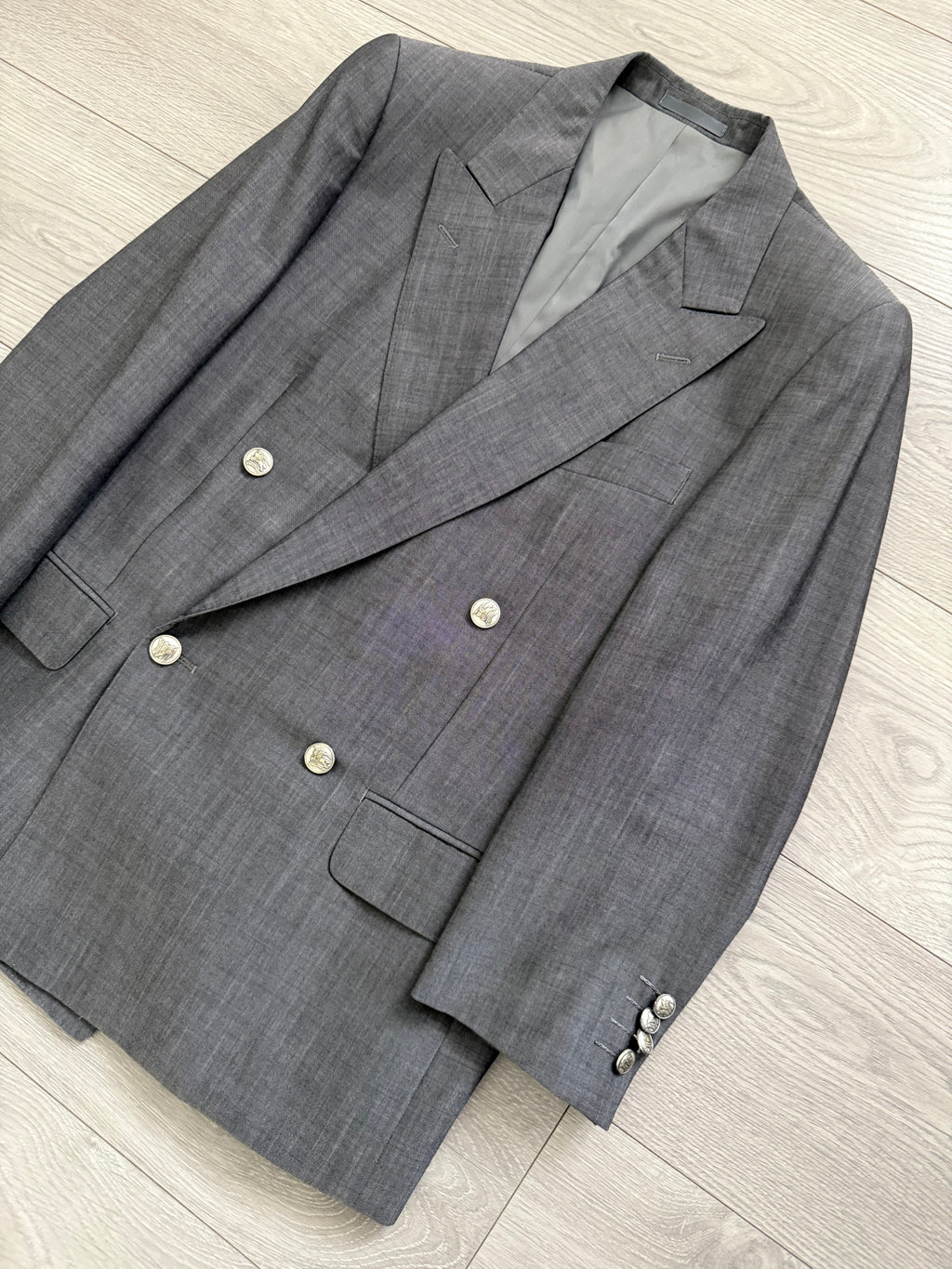 Burberry 1980s Peaked Lapel Double Breasted Pleated Wool Suit Grey - Size S Jacket / 32" Waist