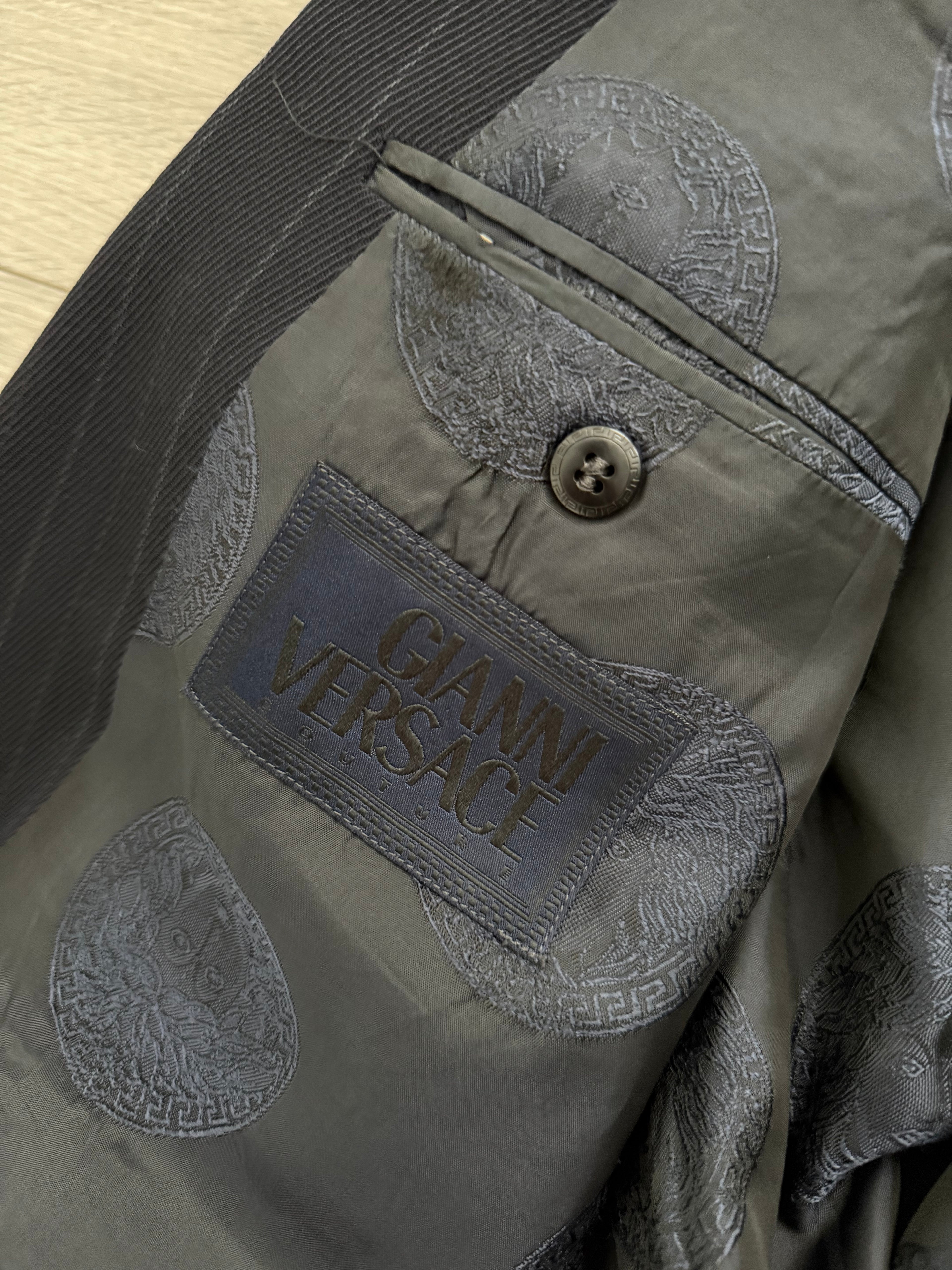 Versace 1980s Notch Lapel Double Breasted Pleated Wool Striped Suit - Size S Jacket / 32" Waist