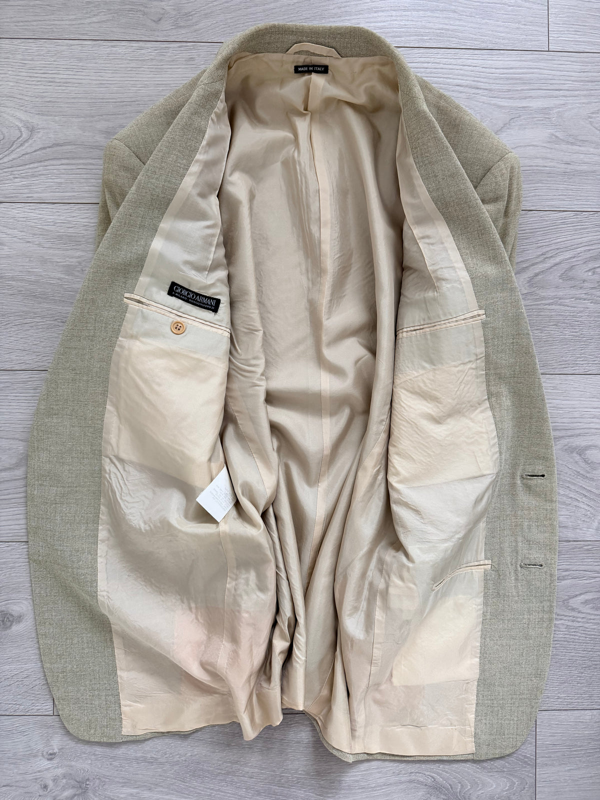 Giorgio Armani Black Label 1990s 2B Pleated Rayon Wool Draped Suit Taupe Beige - Size S Jacket / 29" Waist