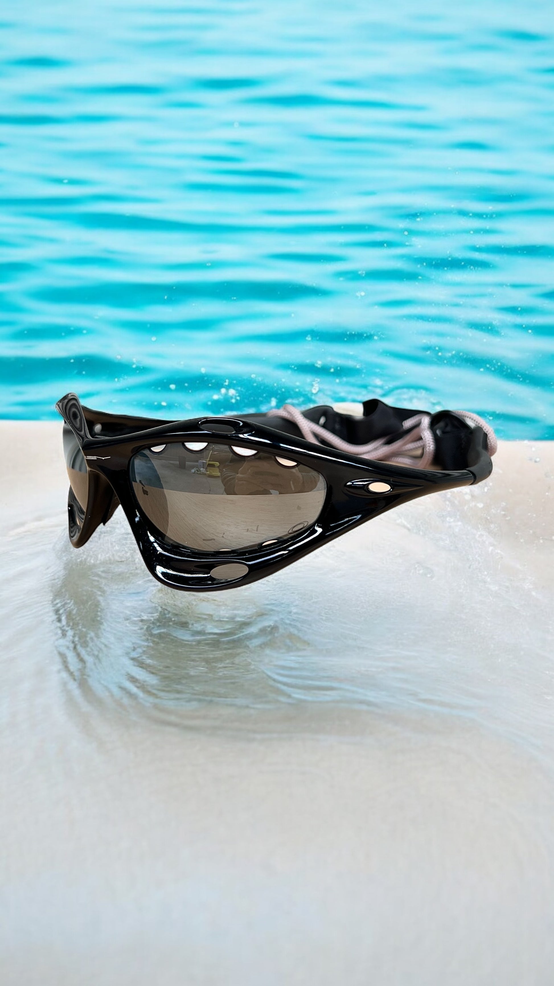 Oakley 2000 Gen 1 Water Jacket Sunglasses Jet Black/Black Full Set Oakley 2000 Gen 1 Water Jacket Sunglasses Jet Black/Black Full Set