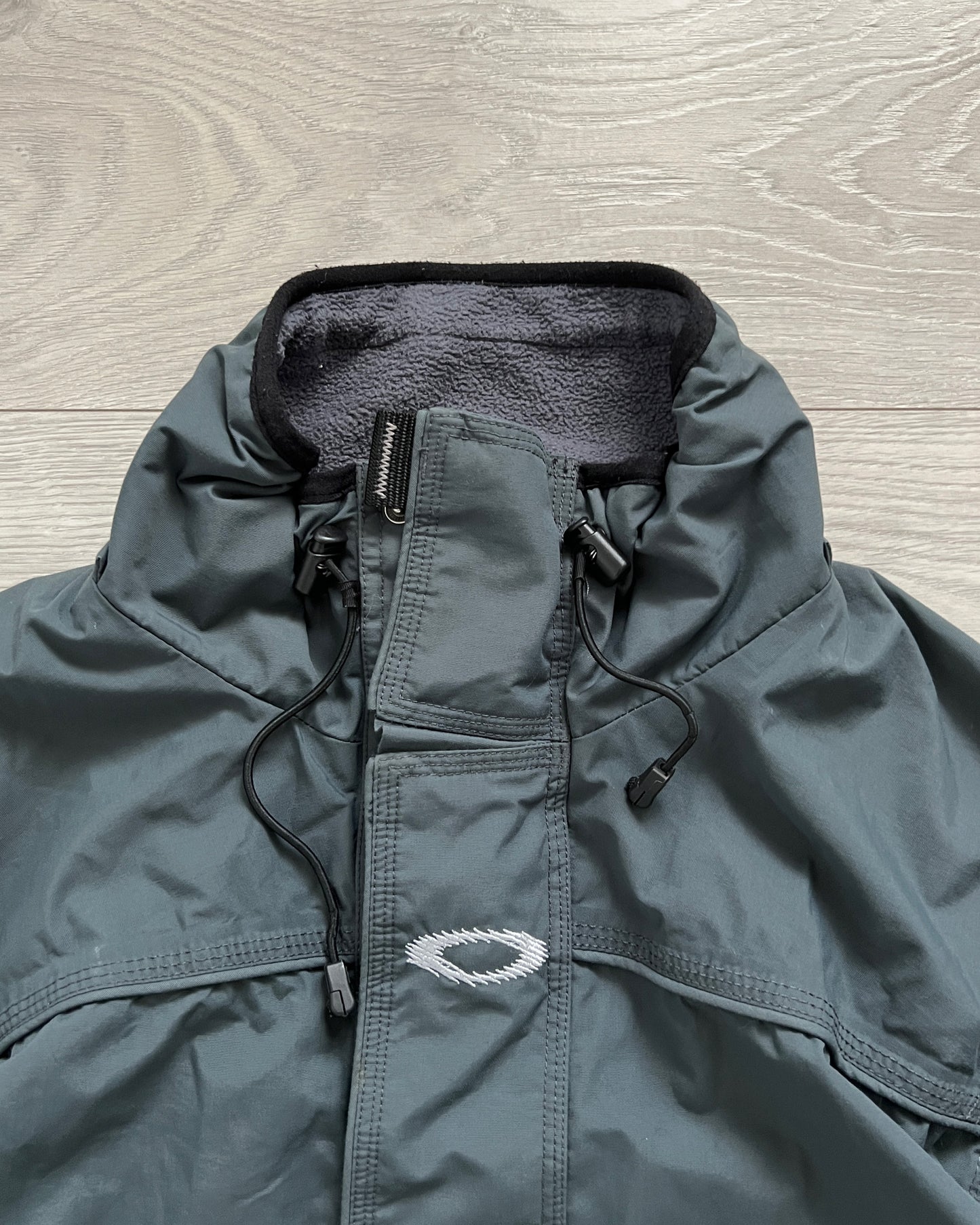 Oakley Software 00s Technical Waterproof Jacket - Size L