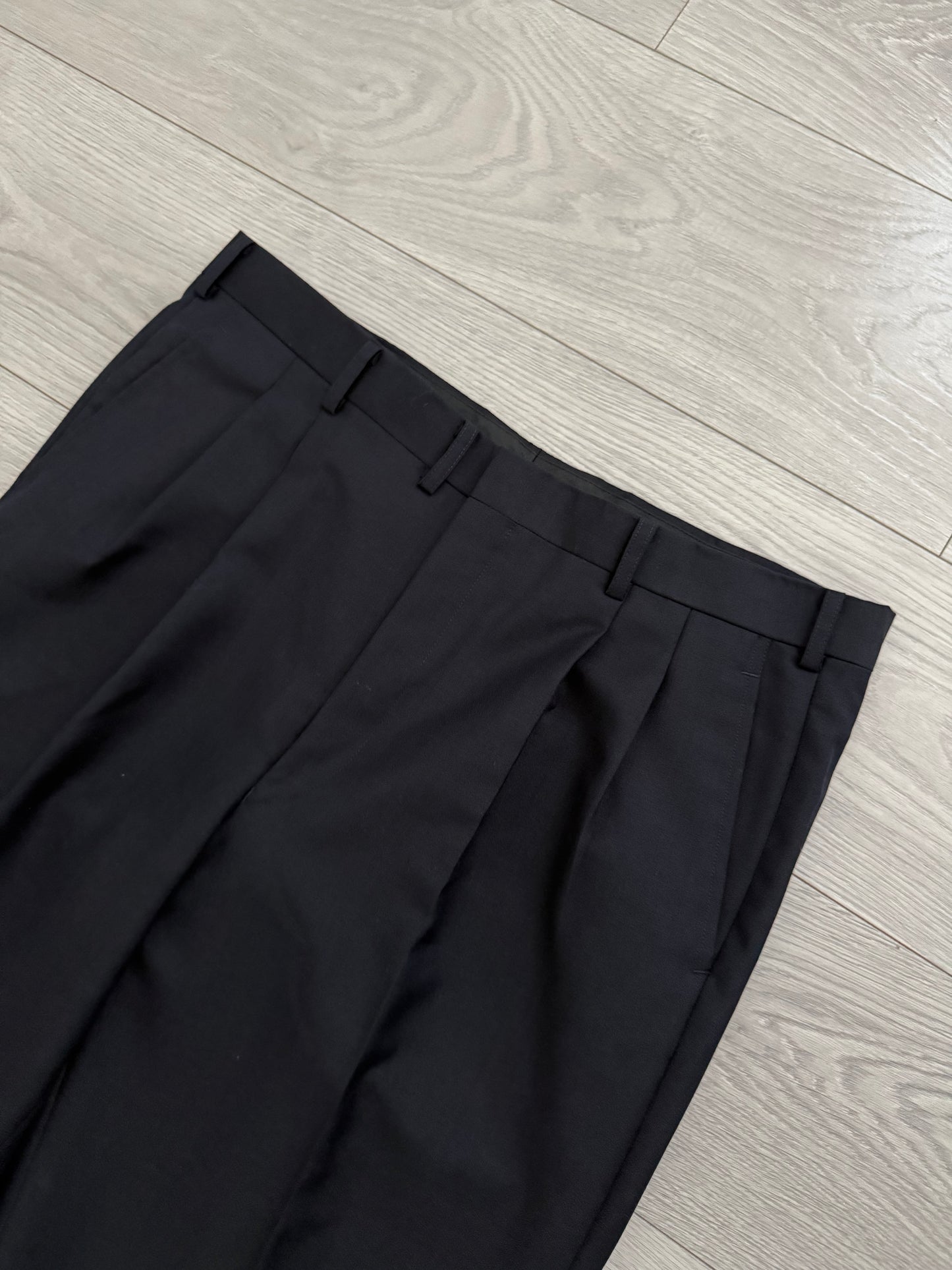 Doremuil Fabric Double Breasted Pleated Wool Suit - Size XL Jacket / 36" Waist