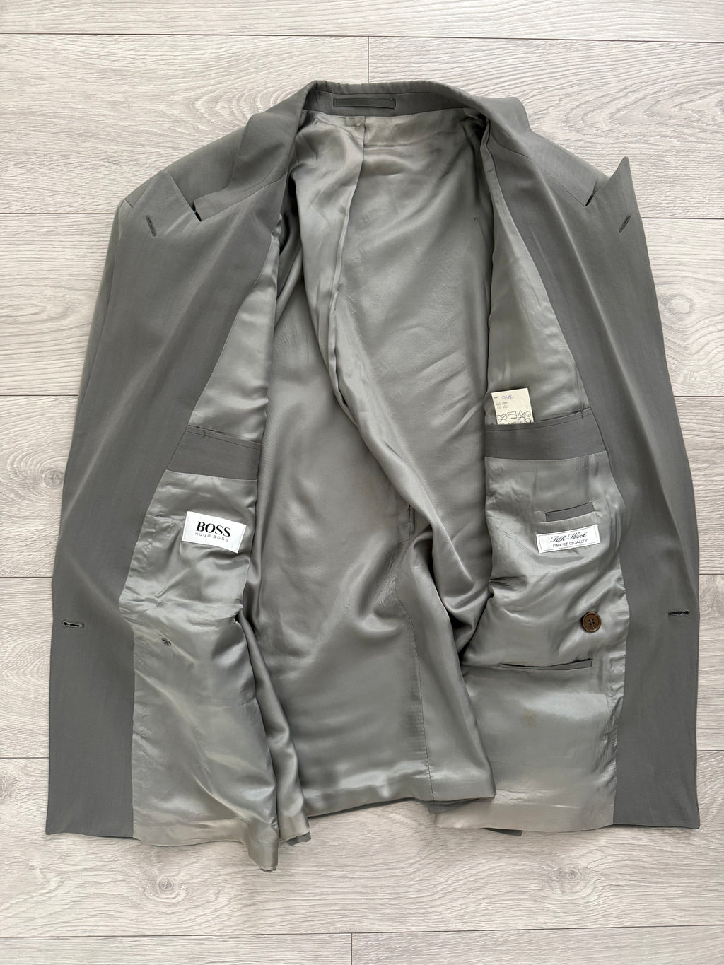 Hugo Boss 1980s 'Al Capone' Peaked Lapel Double Breasted Pleated Wool Silk Suit - Size XXL Jacket / 36" Waist