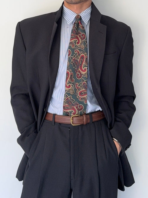 Armani 1990s 3B Draped Woven Wool Pleated Suit - Size L Jacket / 34" Waist