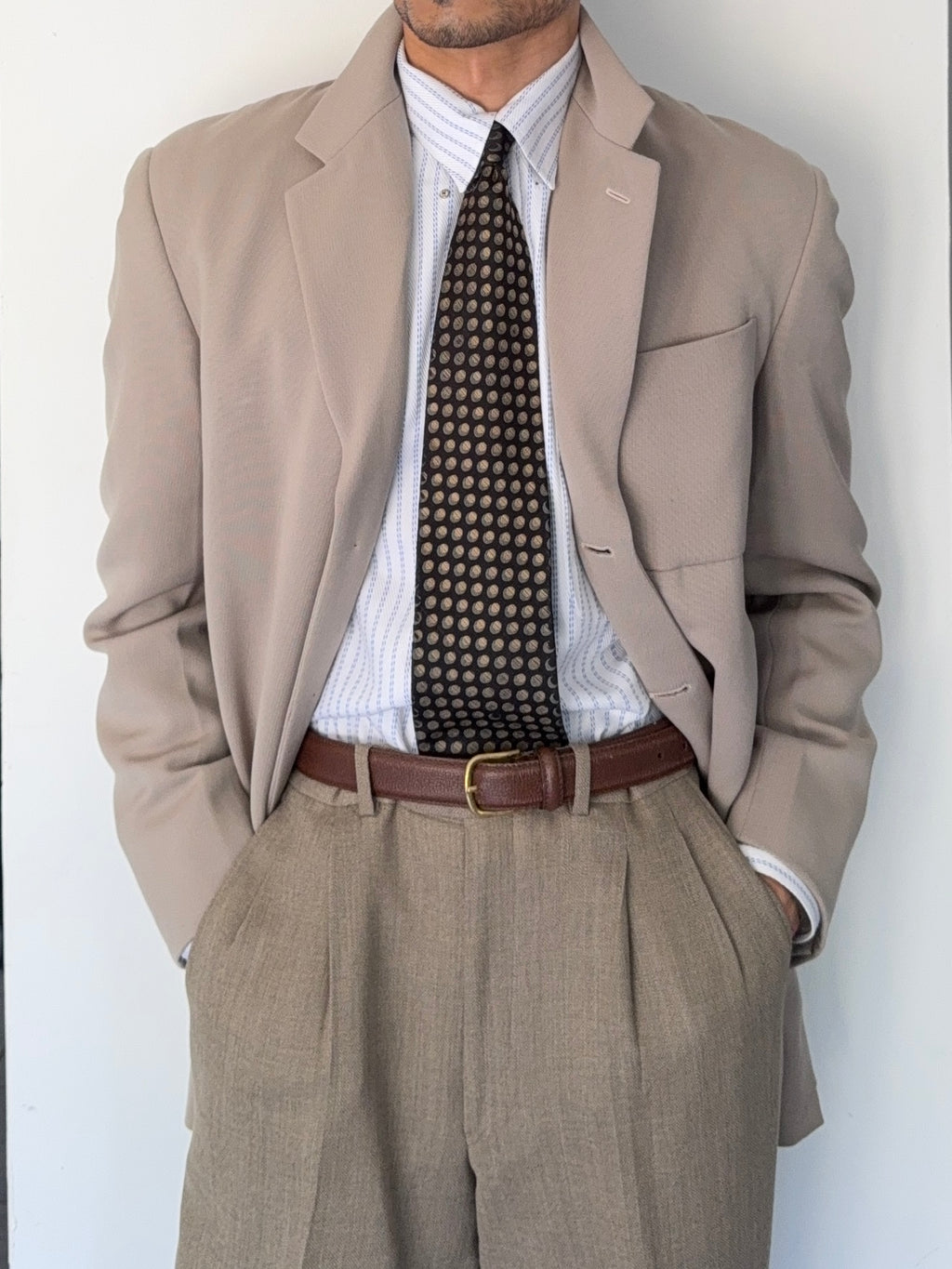 Hilton Armani 1990s Draped Wool 3B Ecru Sports Jacket Blazer - Size M