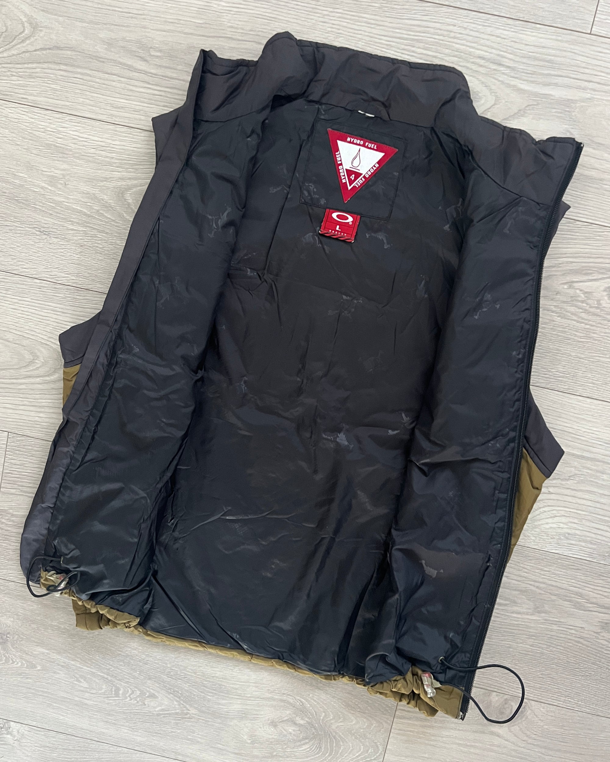 Oakley FW2007 Hydro Fuel Technical Padded Vest - Size L