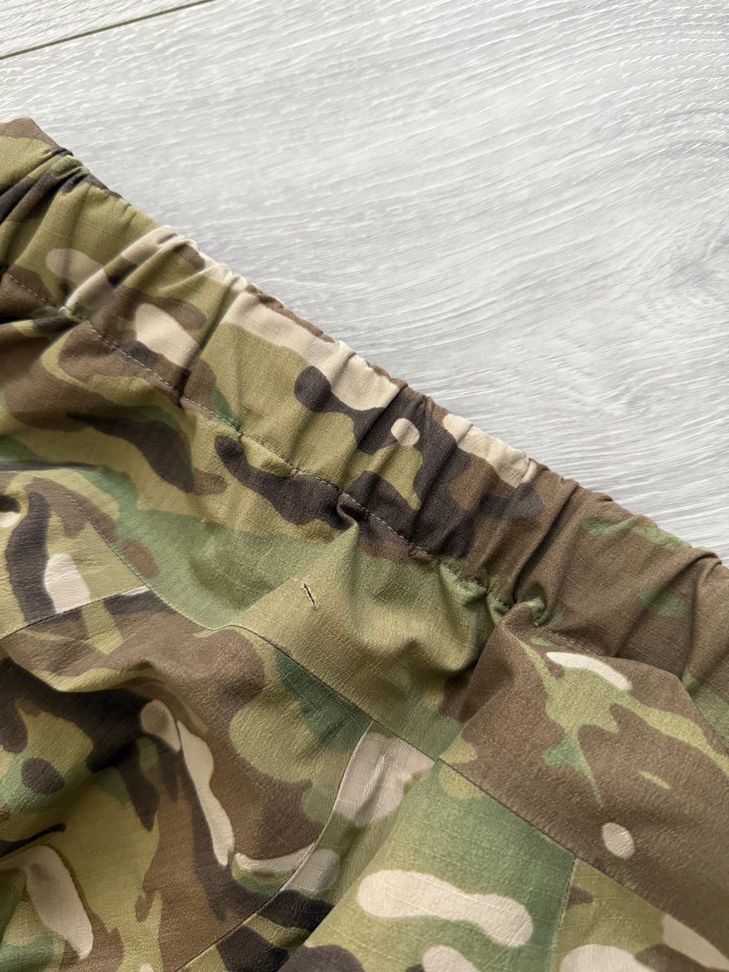 Arcteryx LEAF Alpha LT GEN 2 Gore-Tex Waterproof Pants Multicam - Size M