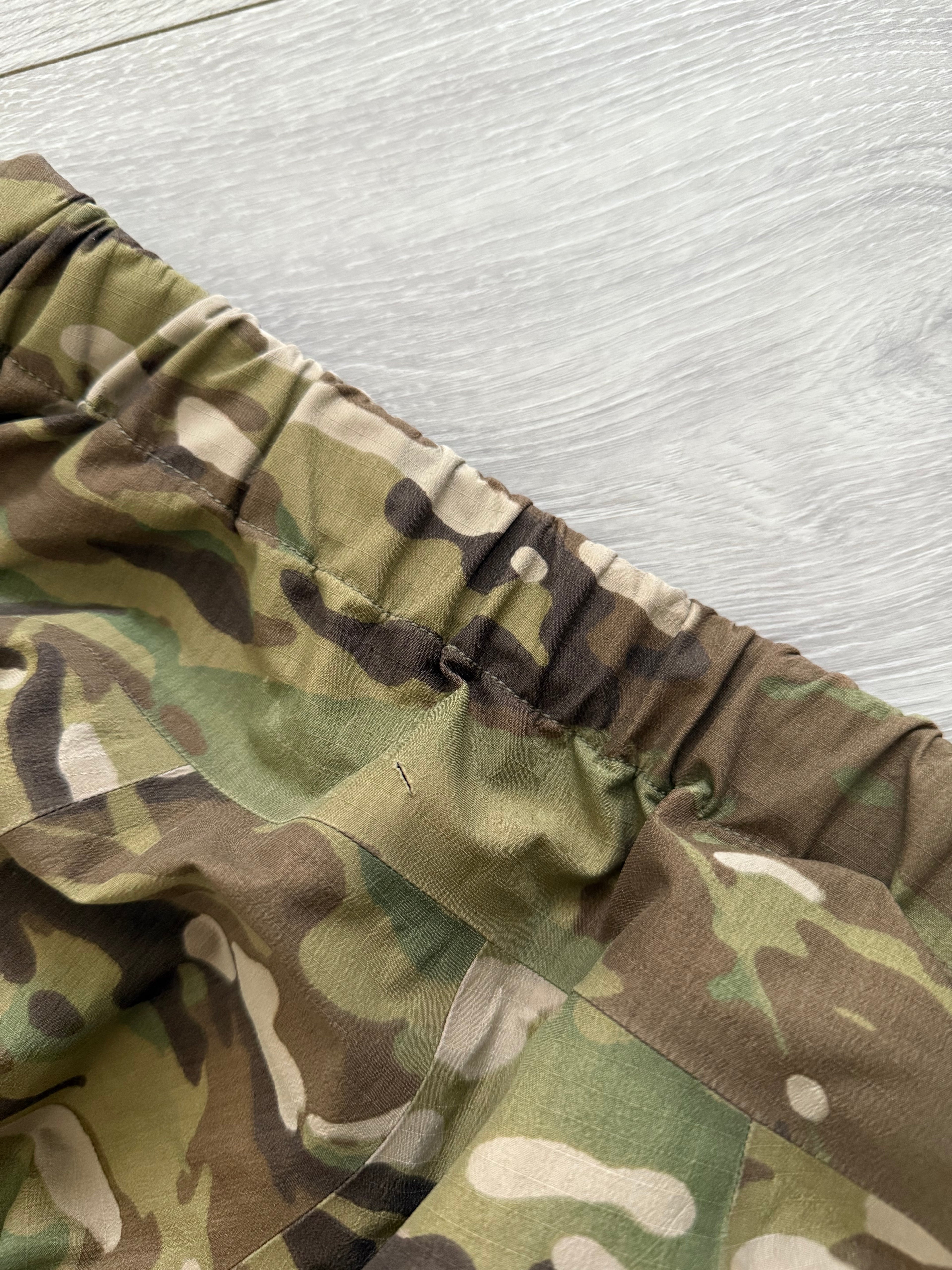 Arcteryx LEAF Alpha LT GEN 2 Gore-Tex Waterproof Pants Multicam - Size M