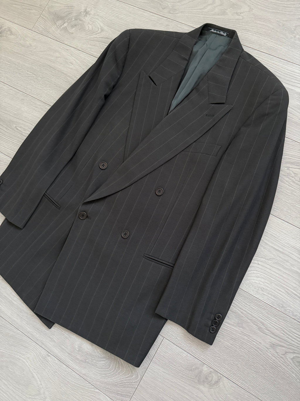 Giorgio Armani 1980s Peaked Lapel Double Breasted Striped Wool Pleated Suit - Size L Jacket / 34" Waist