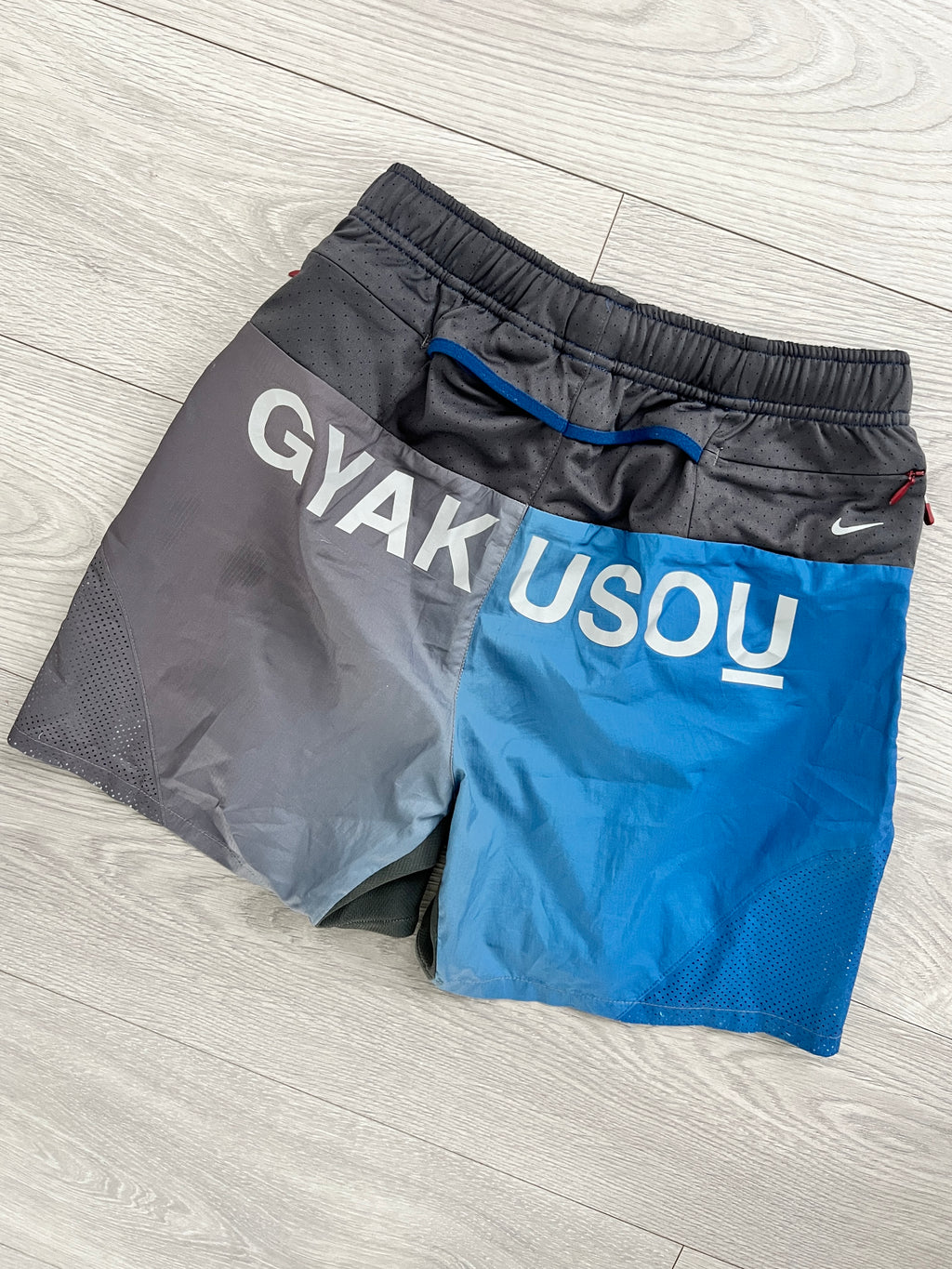 Nike Gyakusou SS2013 Gradient Technical Reflective Shorts - Size M