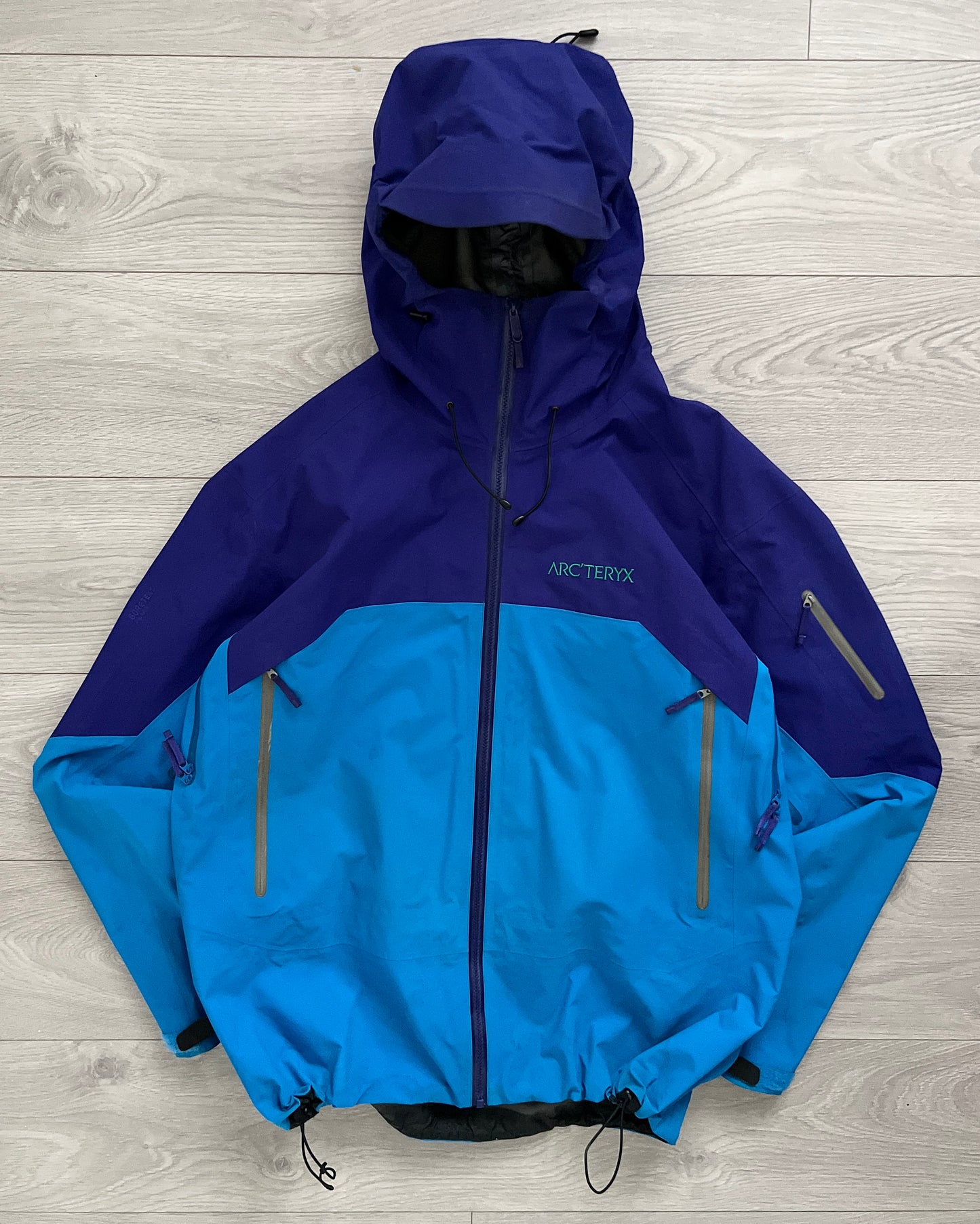 Arcteryx Sabre Gore-Tex Two Tone Ski Jacket - Size XL