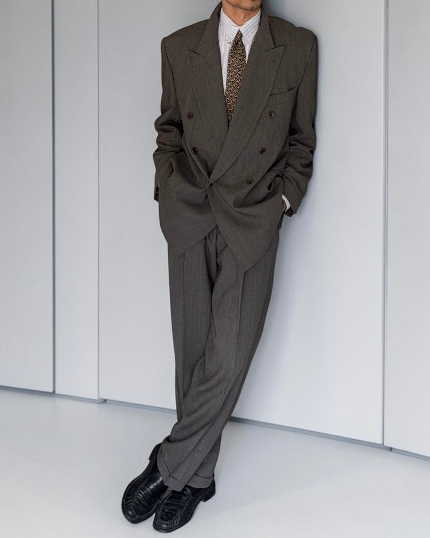 Hugo Boss 1980s 'Zeus' Peaked Lapel Double Breasted Pleated Wool Check Suit Greige - Size XL Jacket / 34" Waist