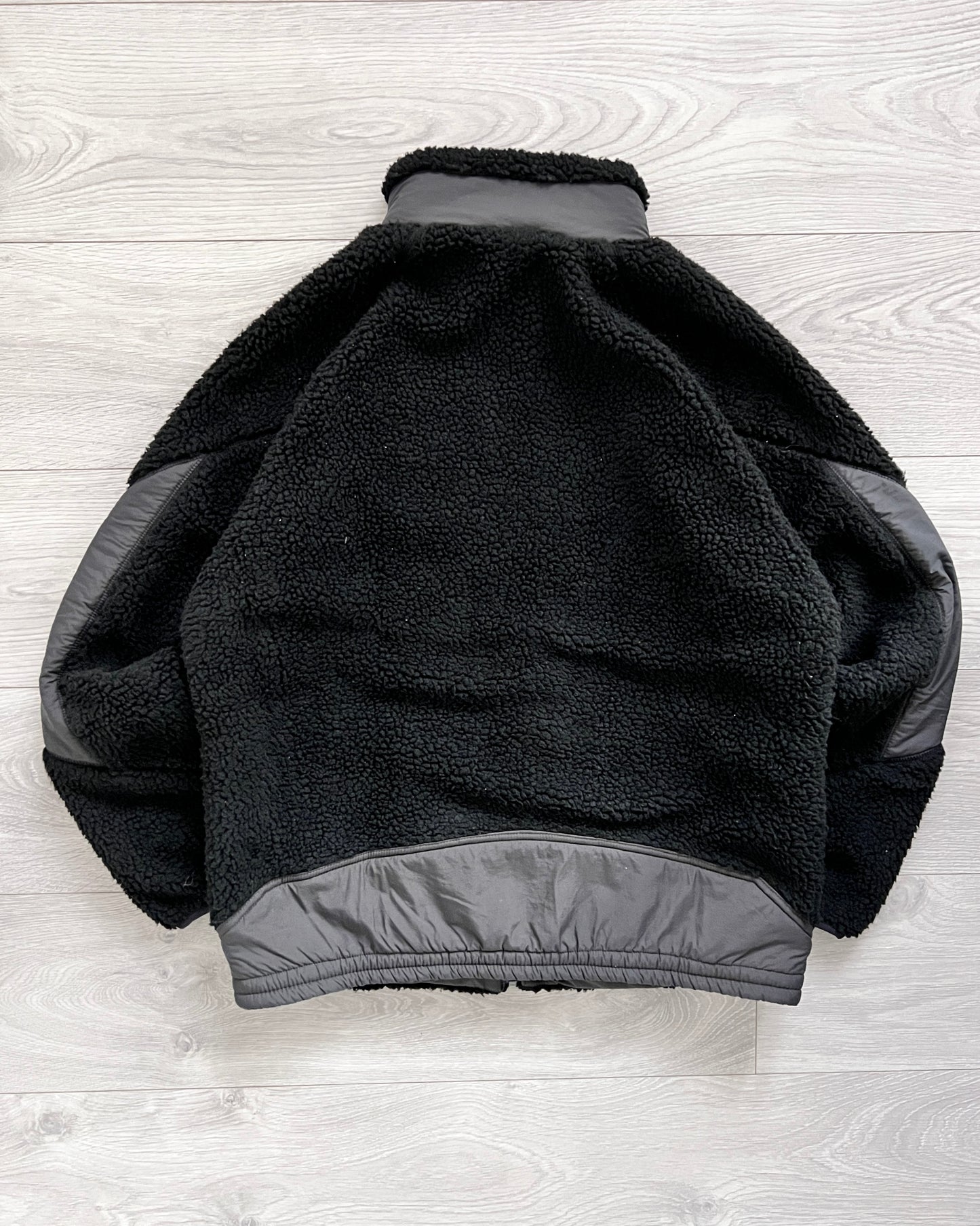 Oakley Nylon Trim Panelled Boa Fleece Jacket - Size M
