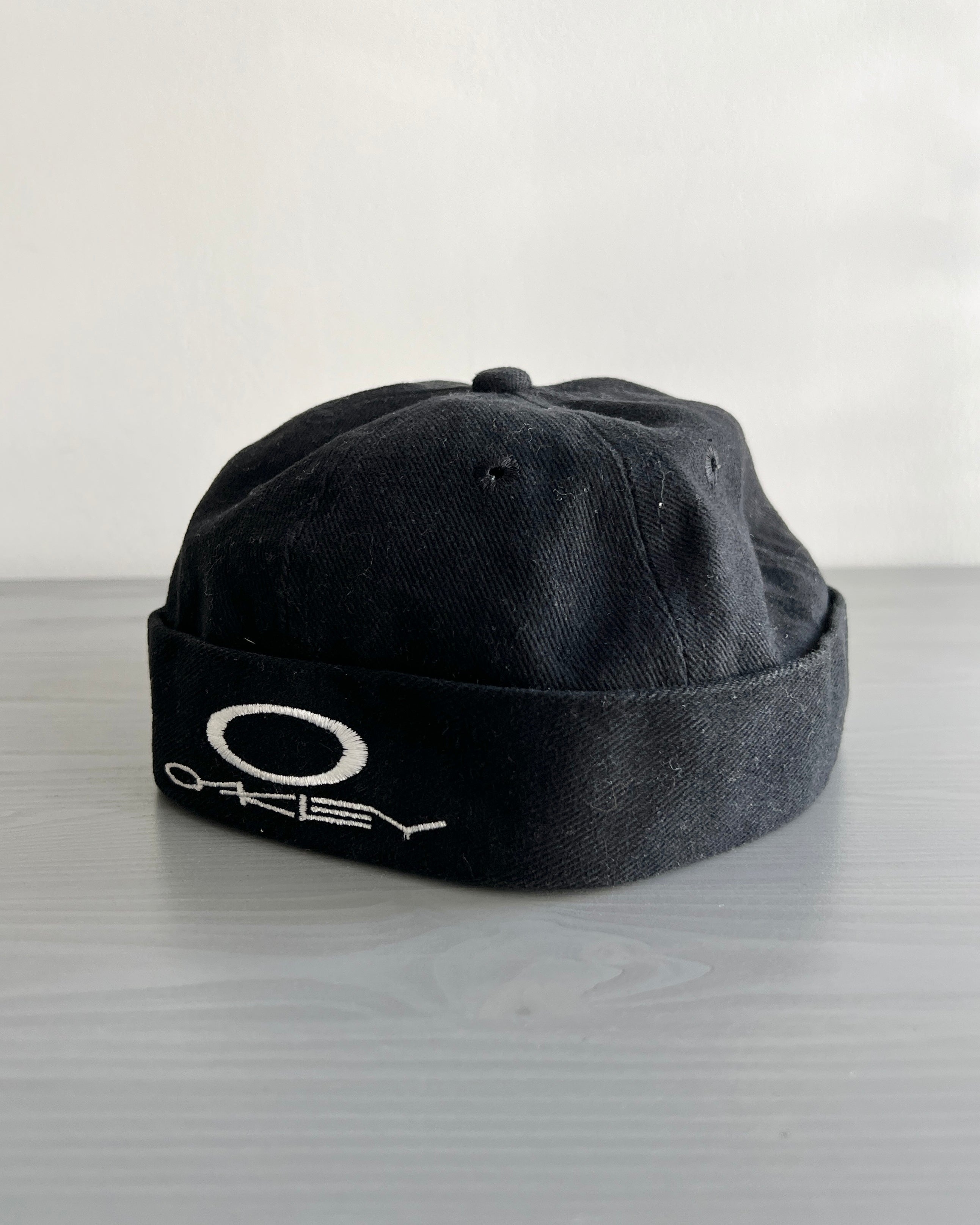 Oakley 00s O-Matter Skull Cap – NDWC0 Shop