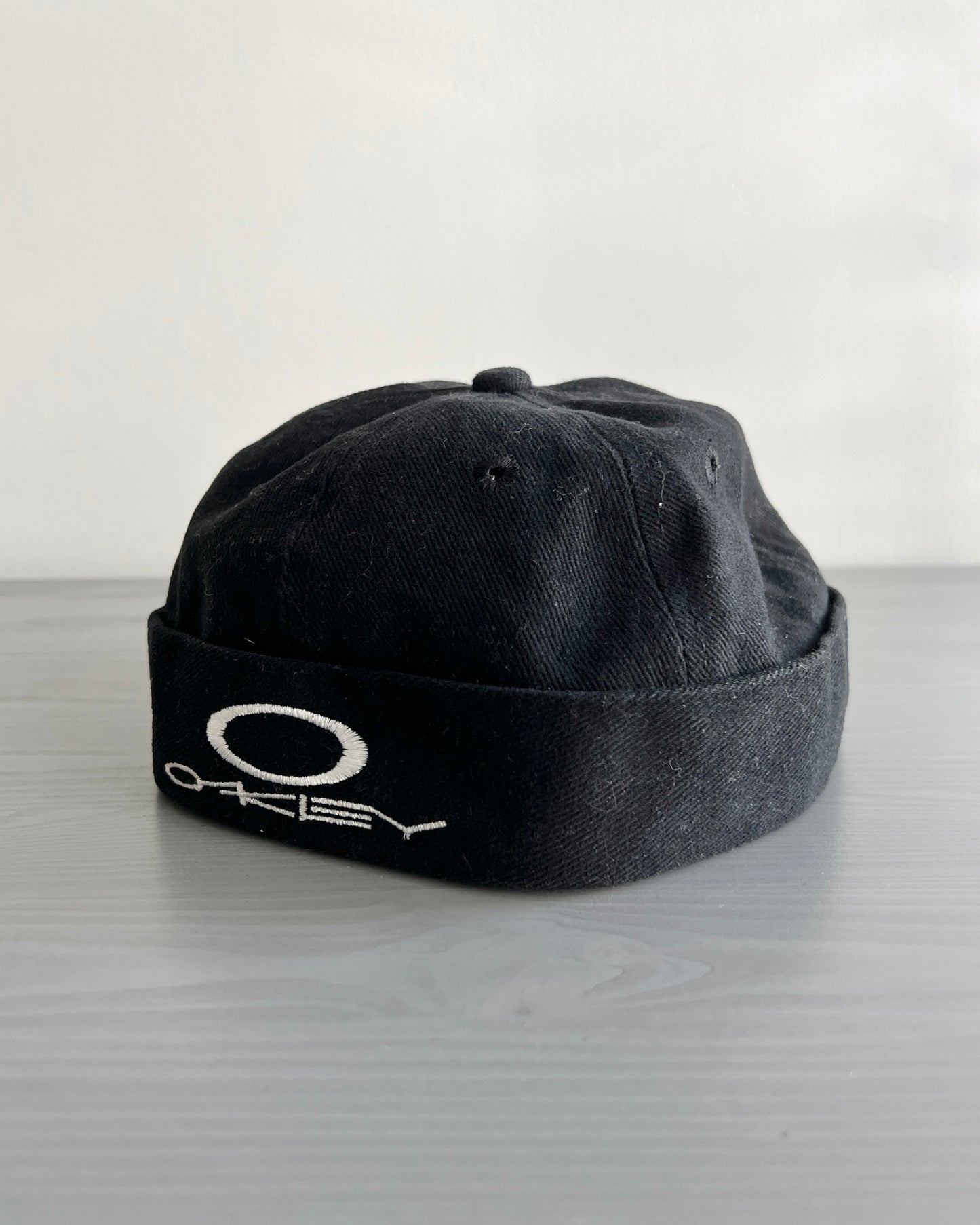 Oakley 00s O-Matter Skull Cap