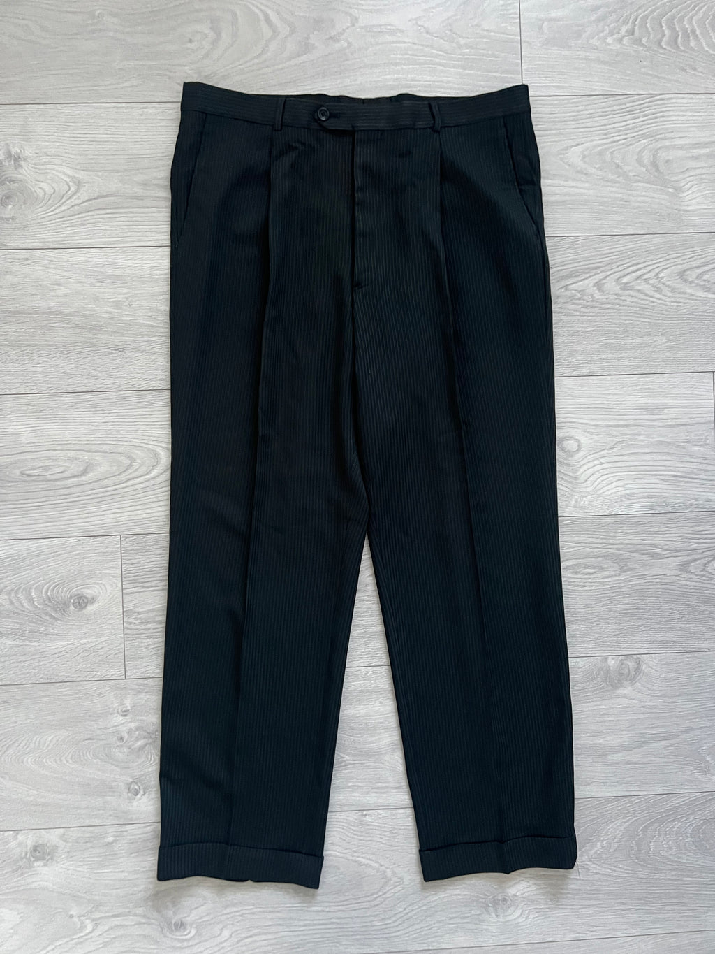 Armani 1990s Striped Pleated Relaxed Suit - L Jacket / 36" Waist