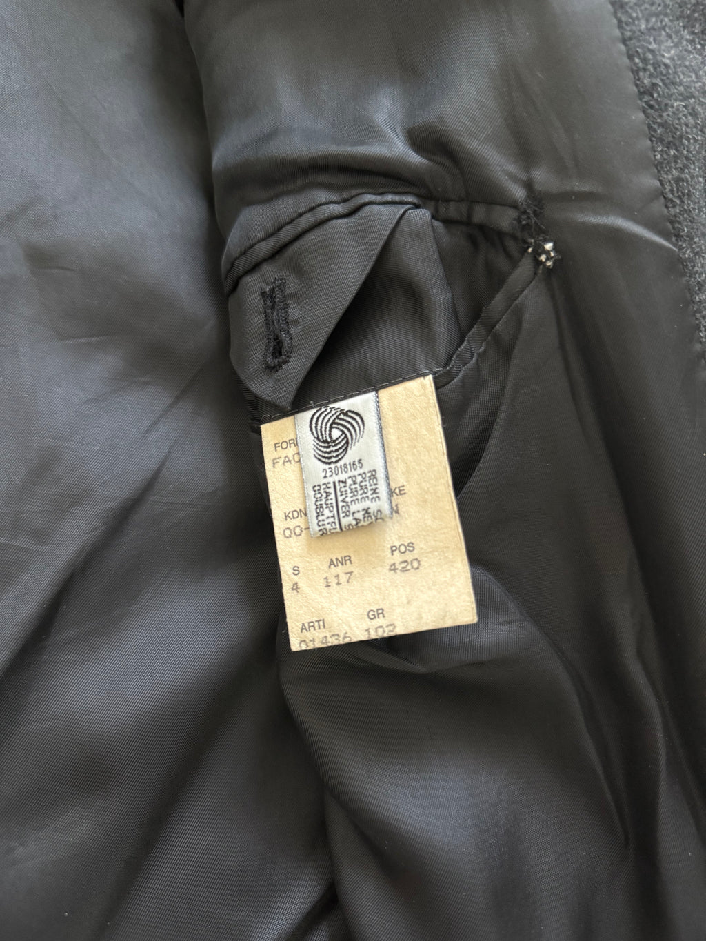 Hugo Boss 1980s 'Facel Vega' Double-Breasted Peaked Lapel Long Wool Coat - Size L