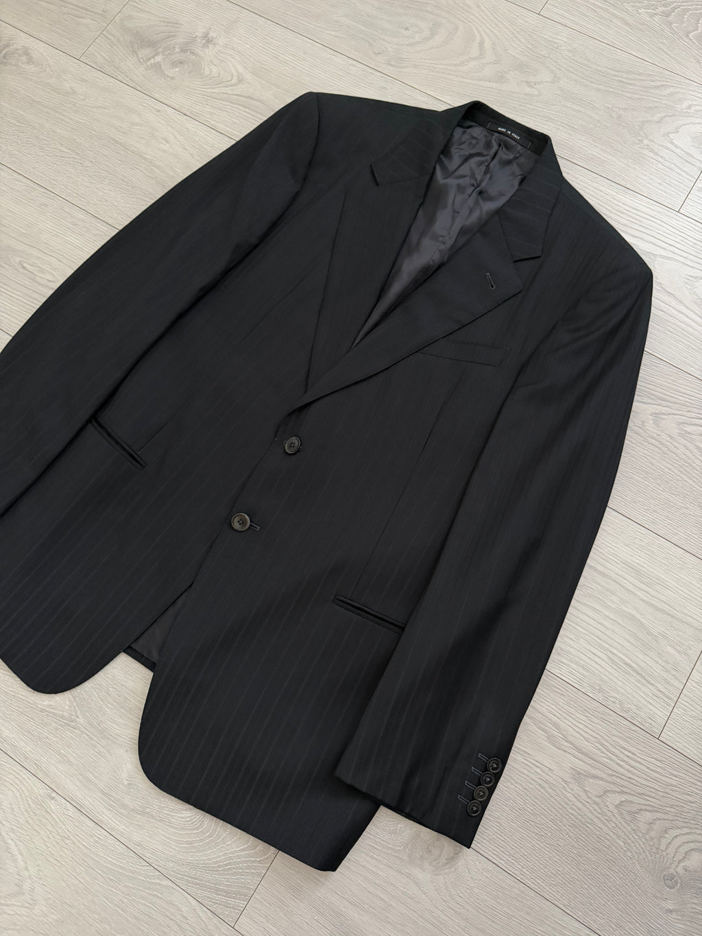 Armani 1990s 2B Striped Pleated Wool Suit - Size XXL Jacket / 38" Waist