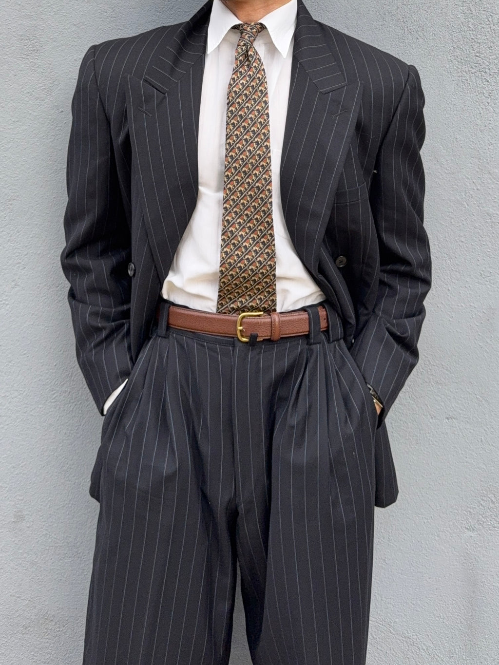 Versace 1980s Peak Lapel Double Breasted Triple Pleated Wool Striped Suit - Size L Jacket / 33" Waist