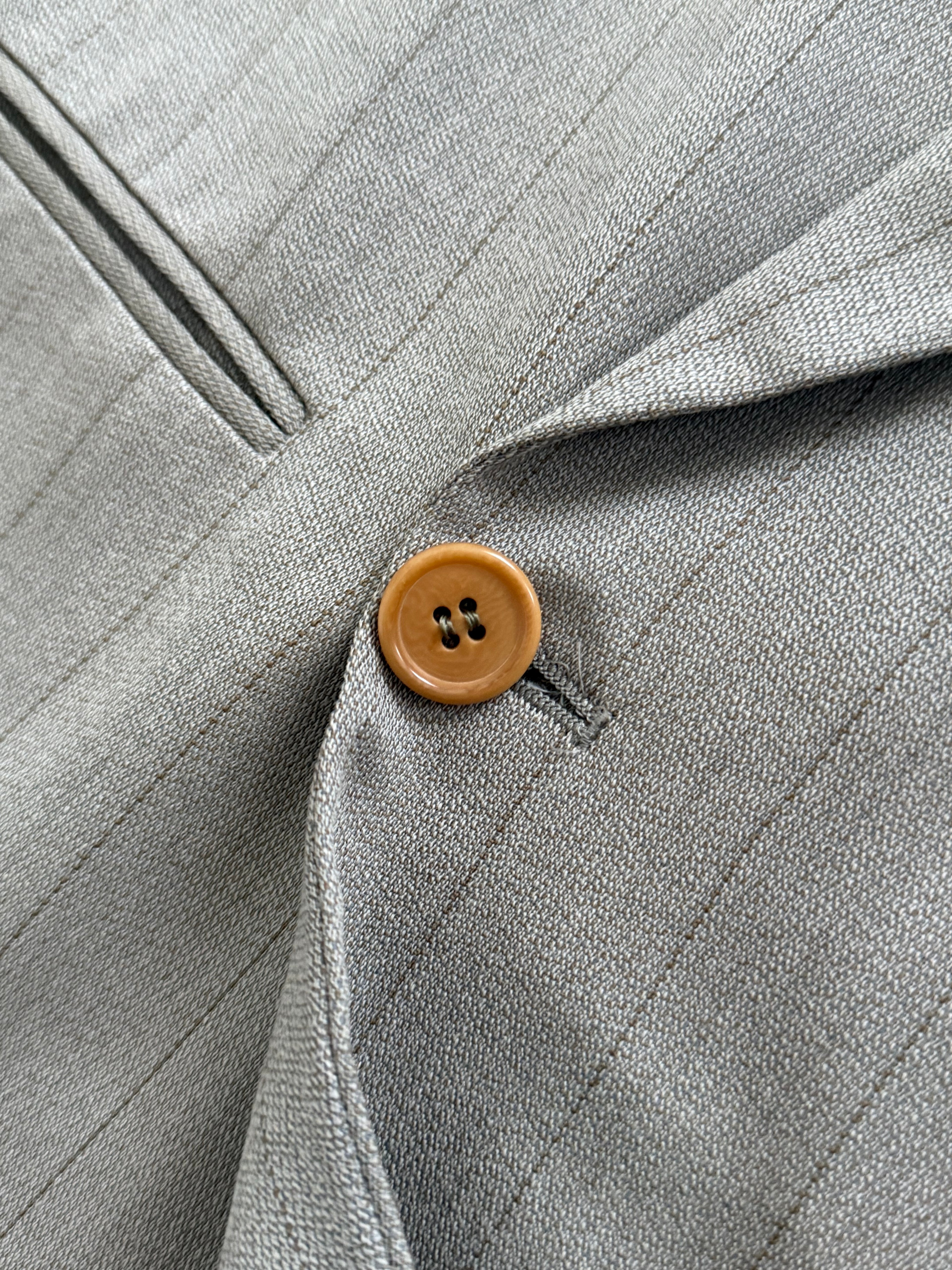 Emporio Armani 1990s Peaked Lapel Double Breasted Lightweight Wool Sports Jacket Blazer - Size M
