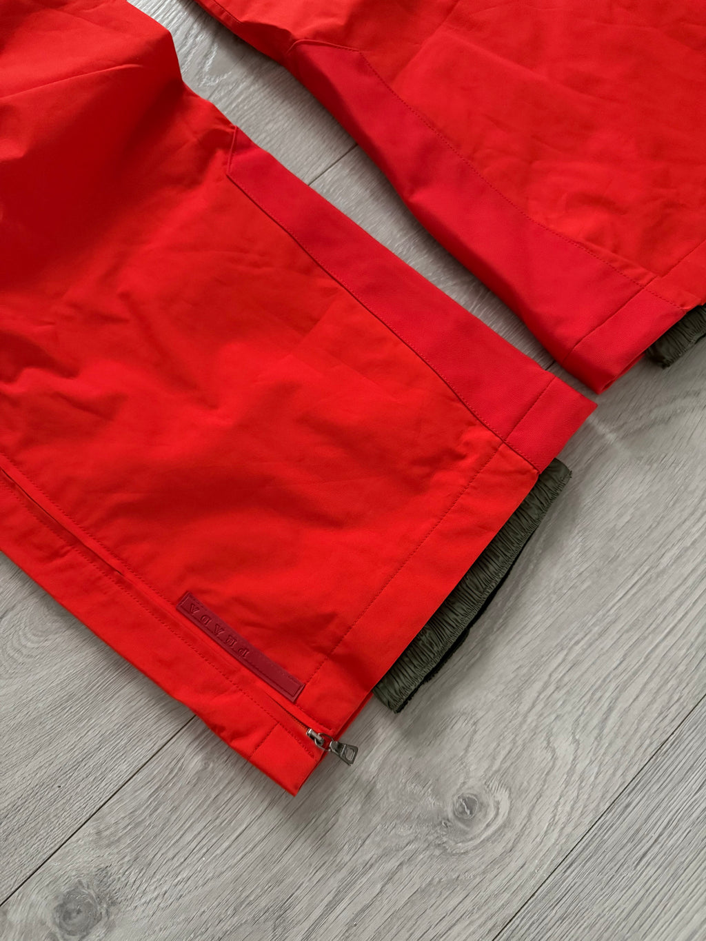 Prada Sport FW1999 Gore-Tex Waterproof Insulated Pants - Size 30