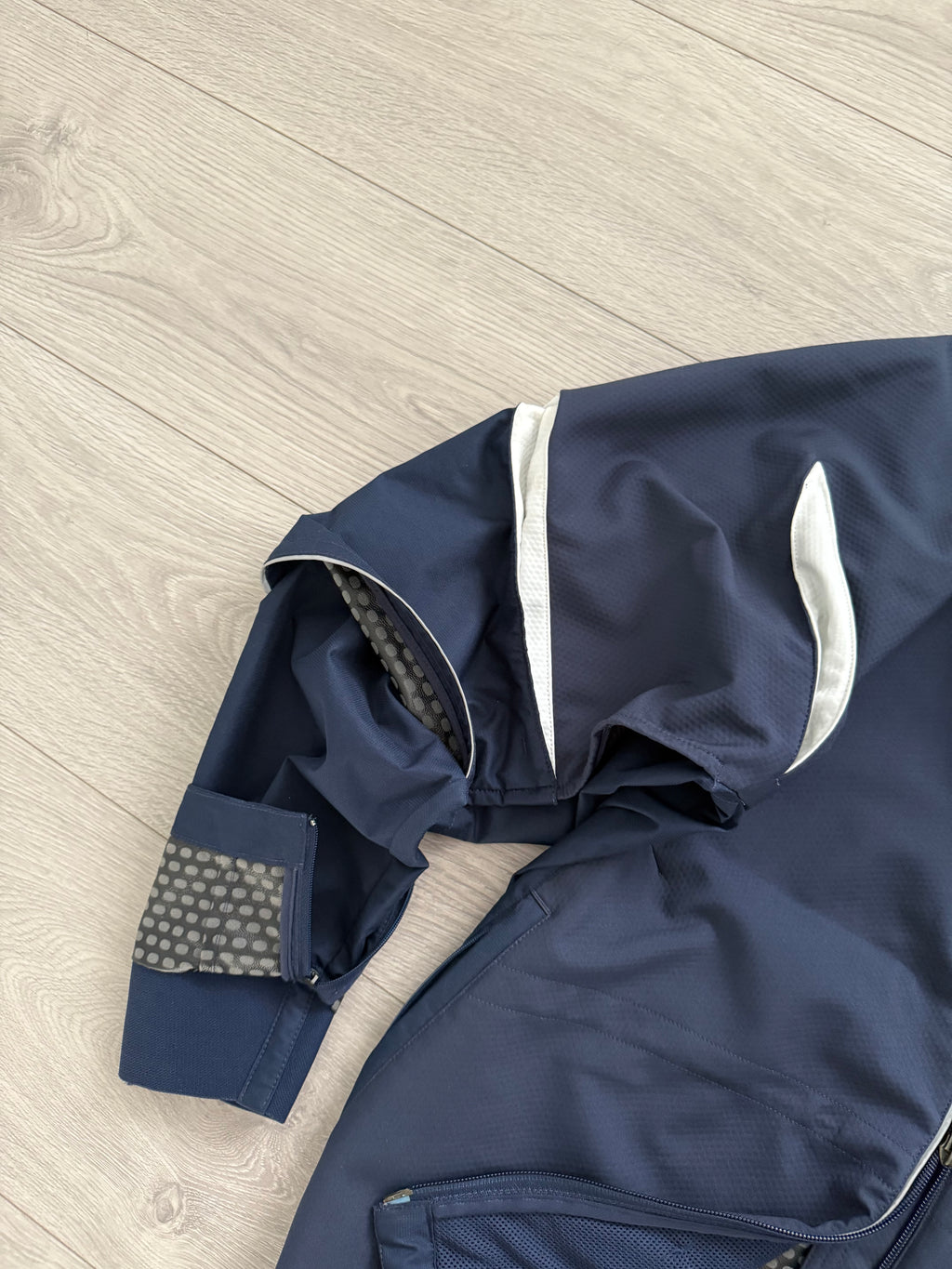 Nike Sphere React 3D Articulated Sleeve Technical Jacket - Size M
