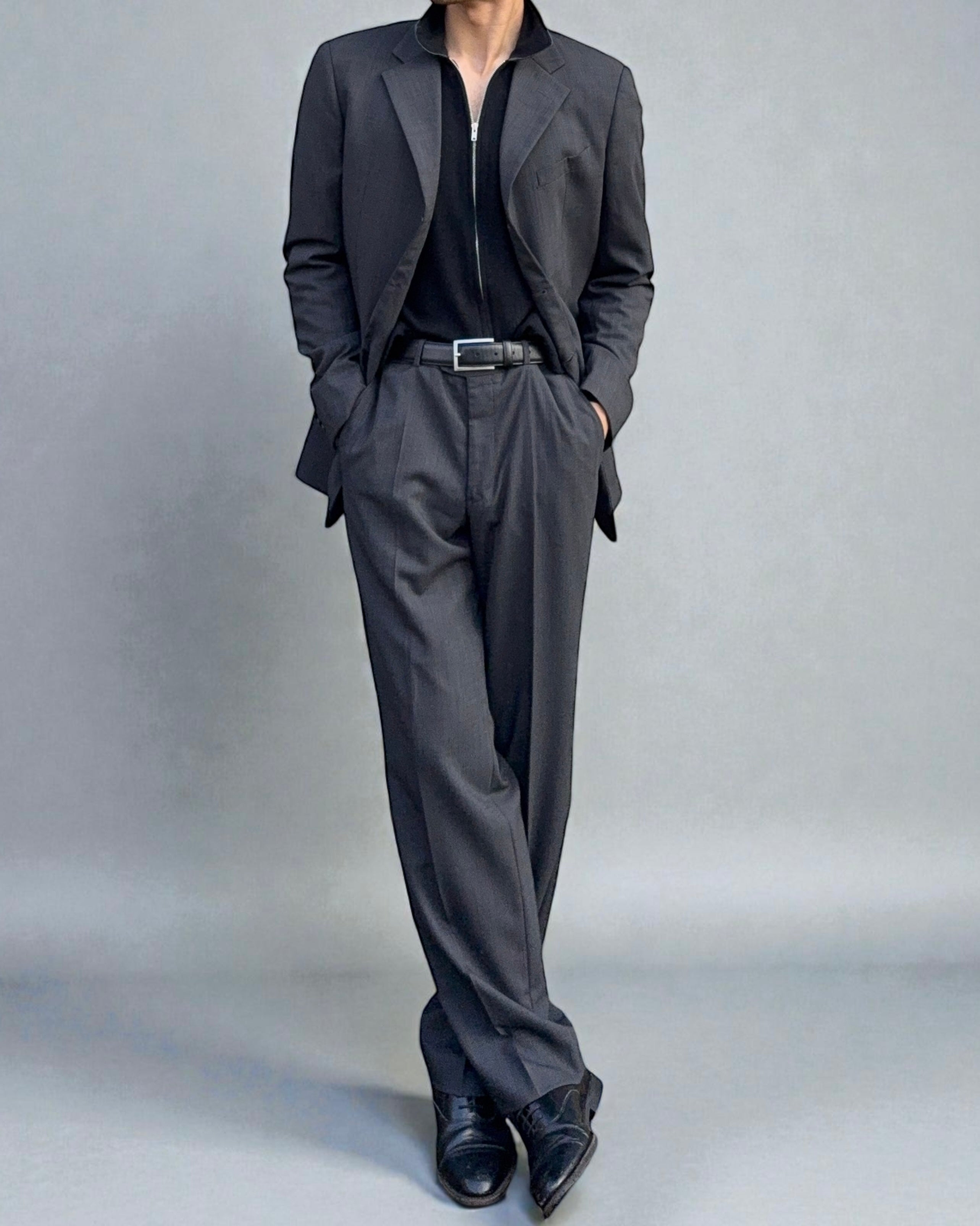 Armani 1990s 3B Charcoal Grey Pleated Wool Suit - Size L Jacket / 34" Waist