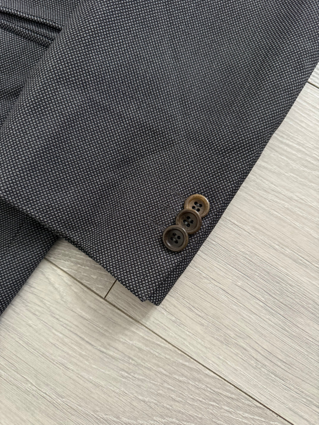 Armani 1990s Peaked Lapel Double Breasted Pleated Wool Grey Suit - Size L Jacket / 34" Waist