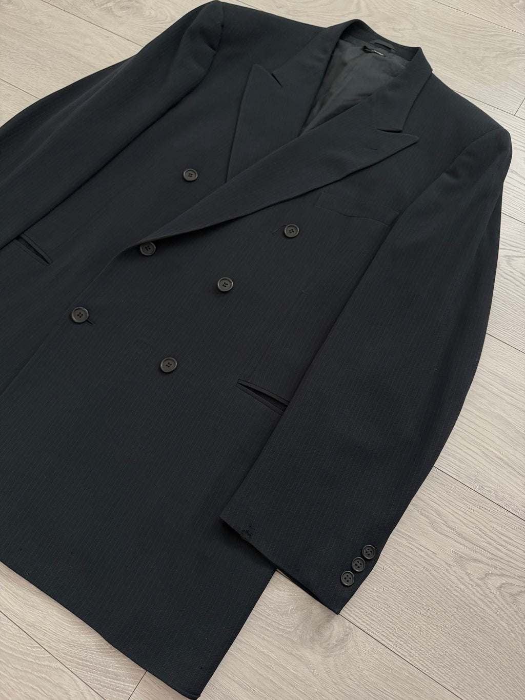 Giorgio Armani Black Label 1990s Peaked Lapel Double Breasted Pleated Wool Suit - Size XXXL Jacket / 40" Waist